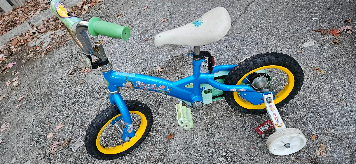 Little Tikes Wagon and Kids' Bike image indicator(8)