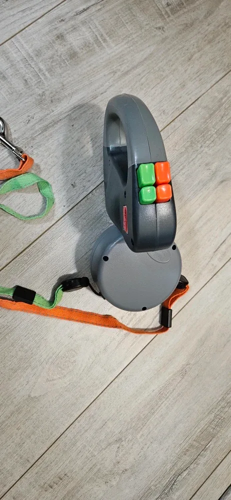 Retractable Double Dog Leash image indicator(3)