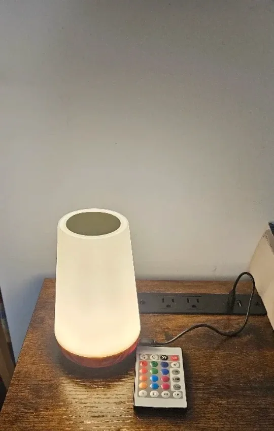 Magic Light Amazing Color Changing Bedside Lamp image indicator(7)