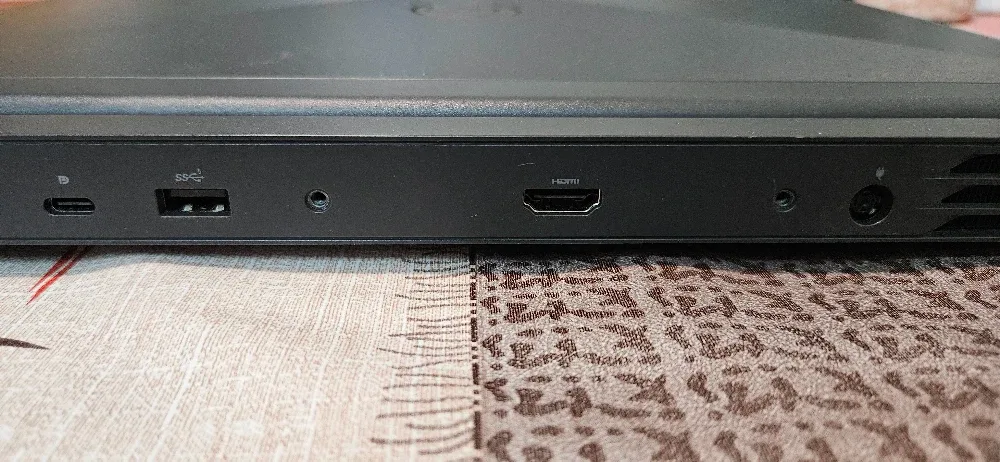 Dell G15 Gaming Laptop image indicator(6)