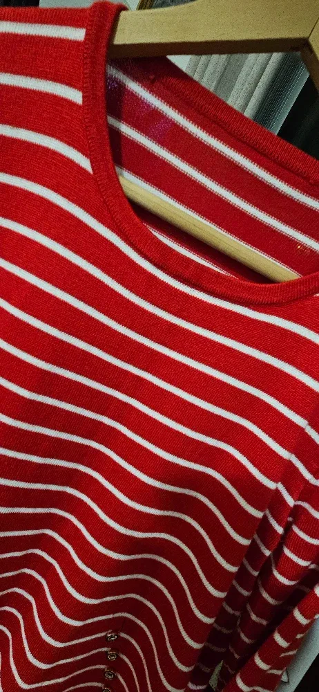 Crochet Knit Sweater with Floral Applique image indicator(7)