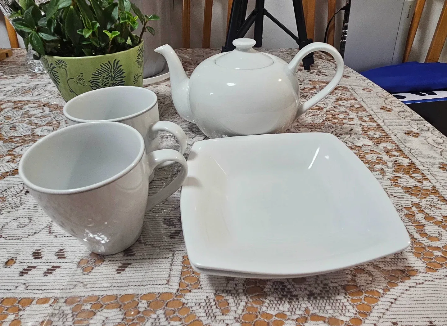 Joshua Maxwell Studio Teapot Set image indicator(3)