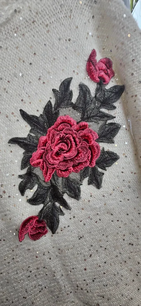 Assorted Sweaters & Hoodies image indicator(4)