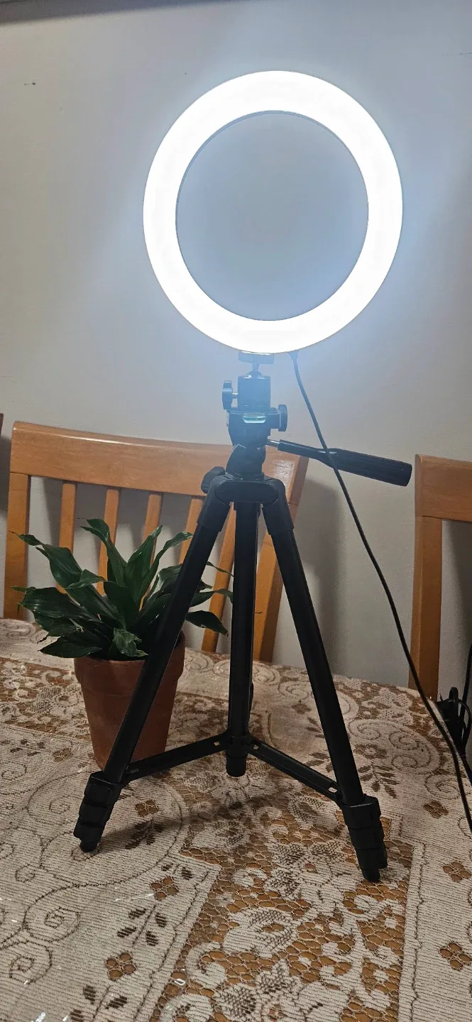 Ring Light with Tripod Stand image indicator(5)