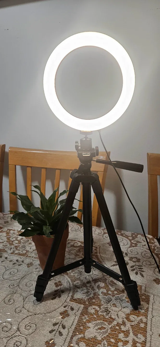 Ring Light with Tripod Stand image indicator(7)