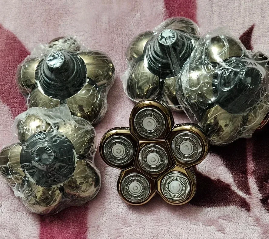 New Gold Bald Head Shaver Replacement Heads image indicator(4)