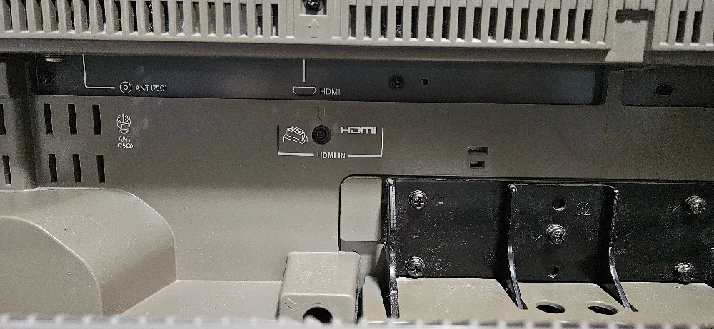 Toshiba TheatreWide HD Television image indicator(10)