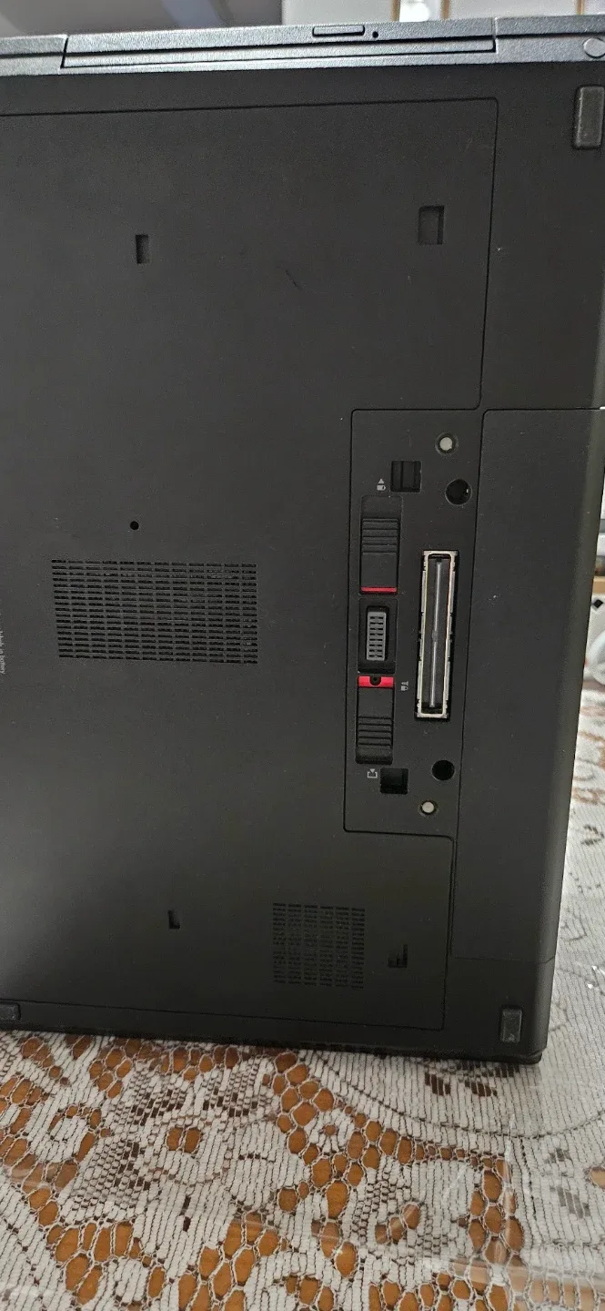 HP EliteBook 8560p Laptop image indicator(5)