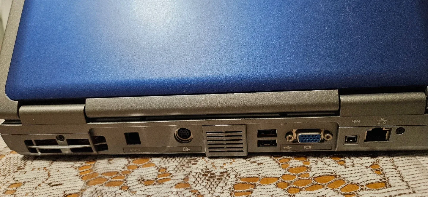 Dell Inspiron 8600 Laptop image indicator(4)