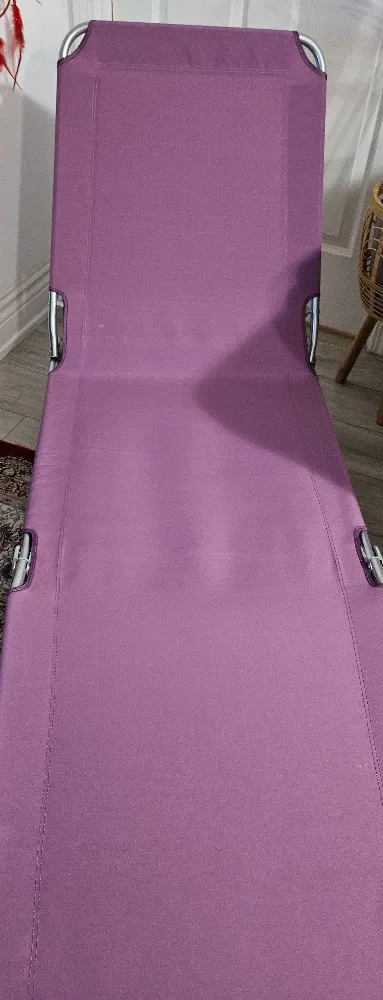 Portable folding bed