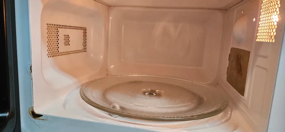 Master Chef Microwave - White image indicator(3)