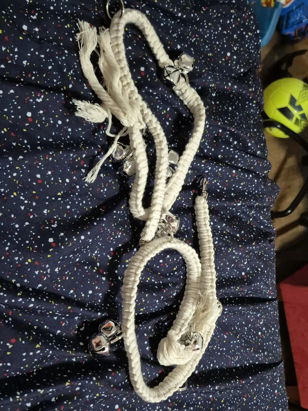 White Rope Toy with Bells and the to for 15$