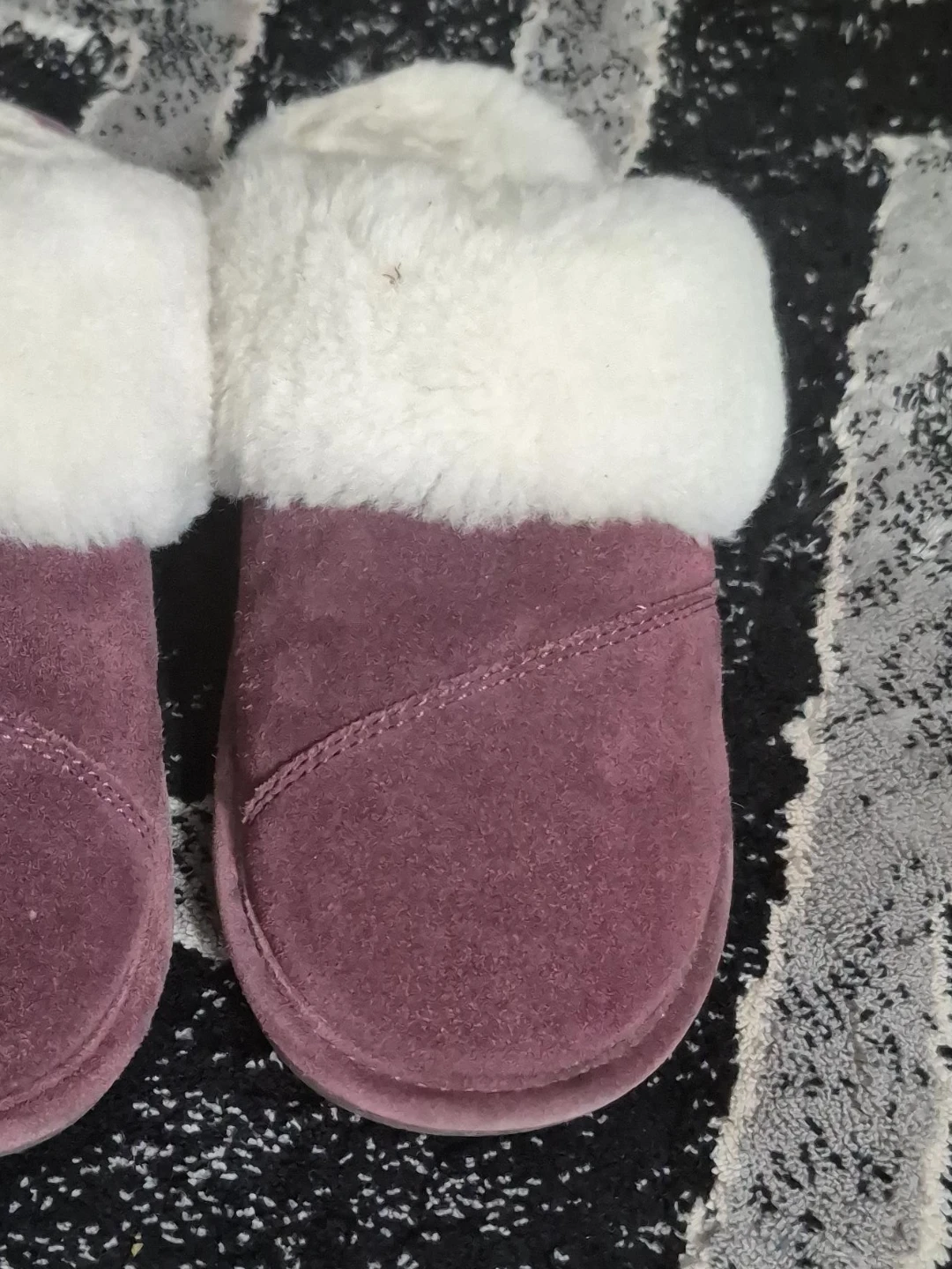 Women's Suede Sheepskin Lined Slippers