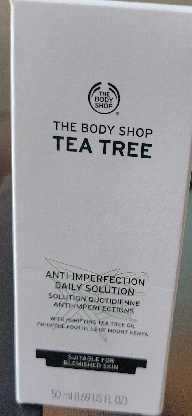 The Body Shop Tea Tree Anti-Imperfection Daily Solution BNIB thumbnail