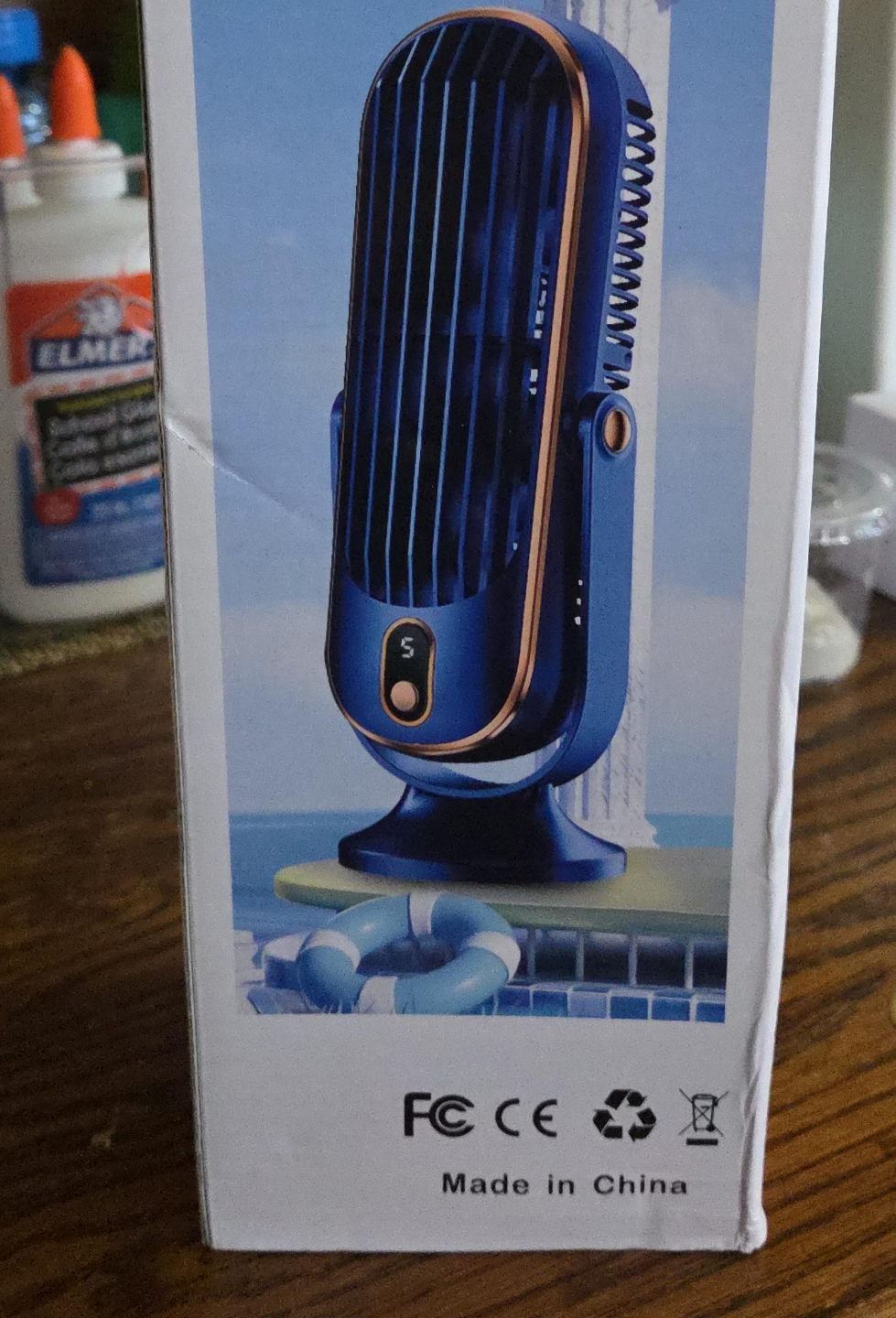 Desk Fan - Portable USB Rechargeable Mini Fan thumbnail