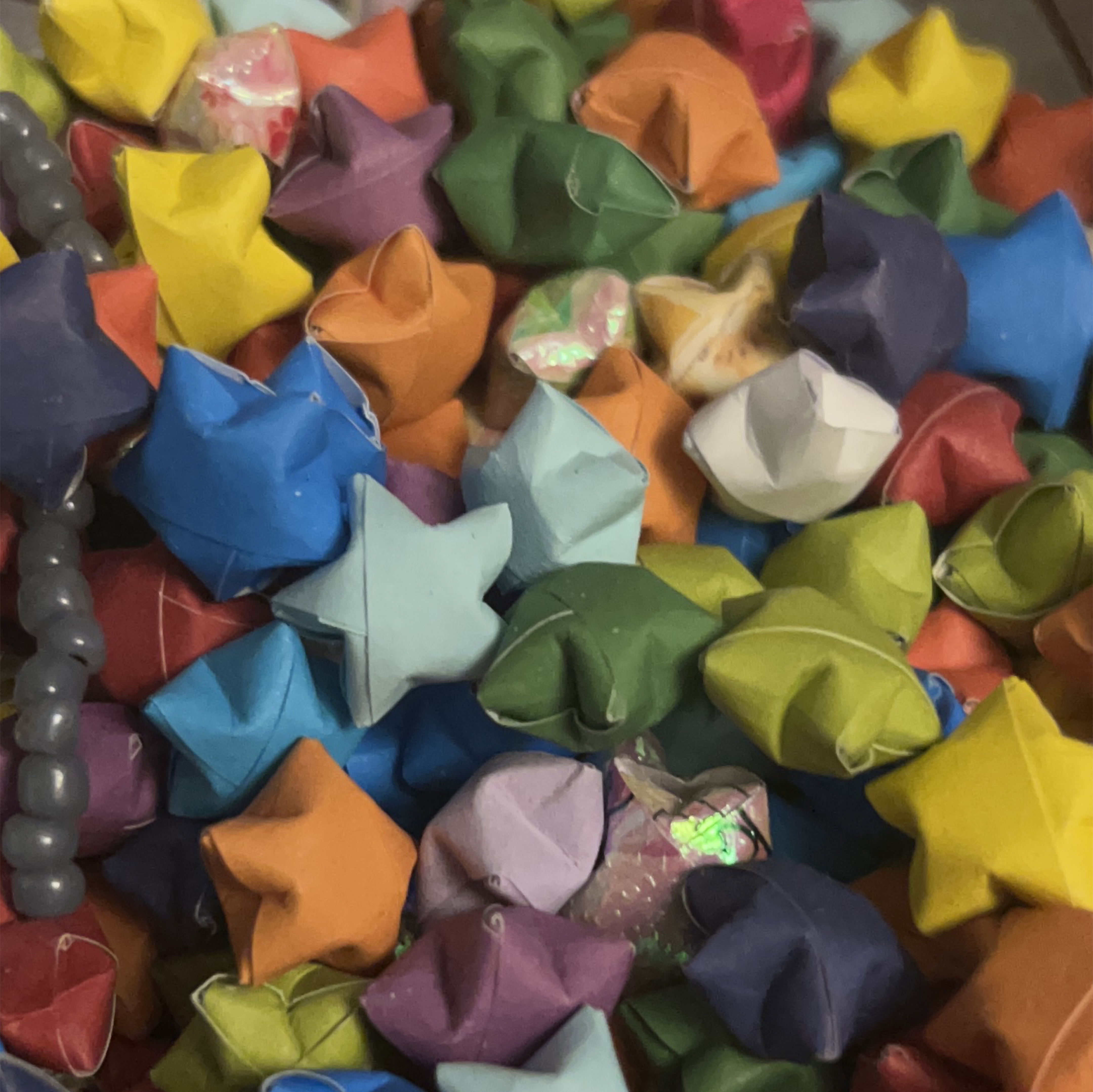 Bulk Lot of Origami Stars thumbnail