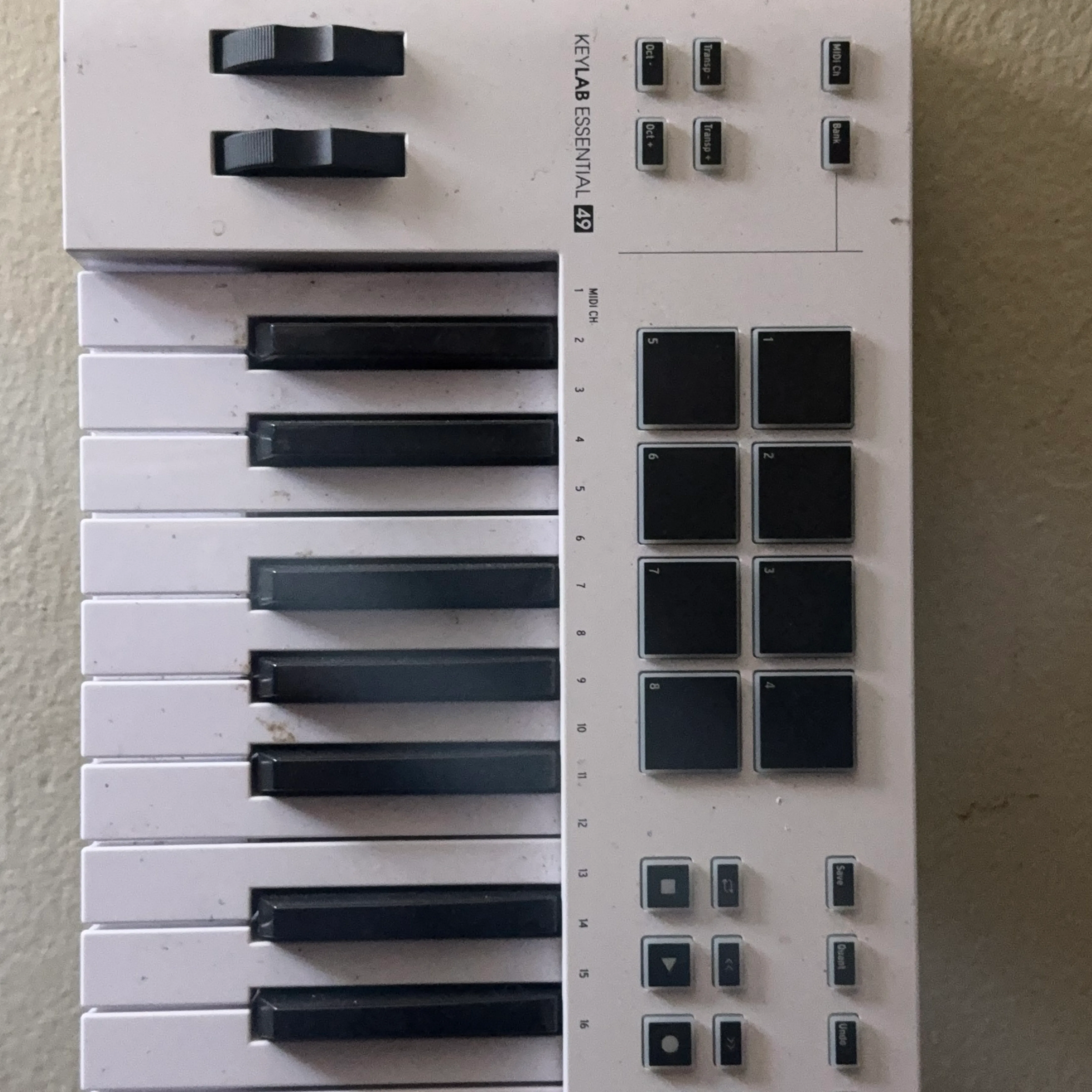 Arturia KeyLab Essential 49 MIDI Keyboard