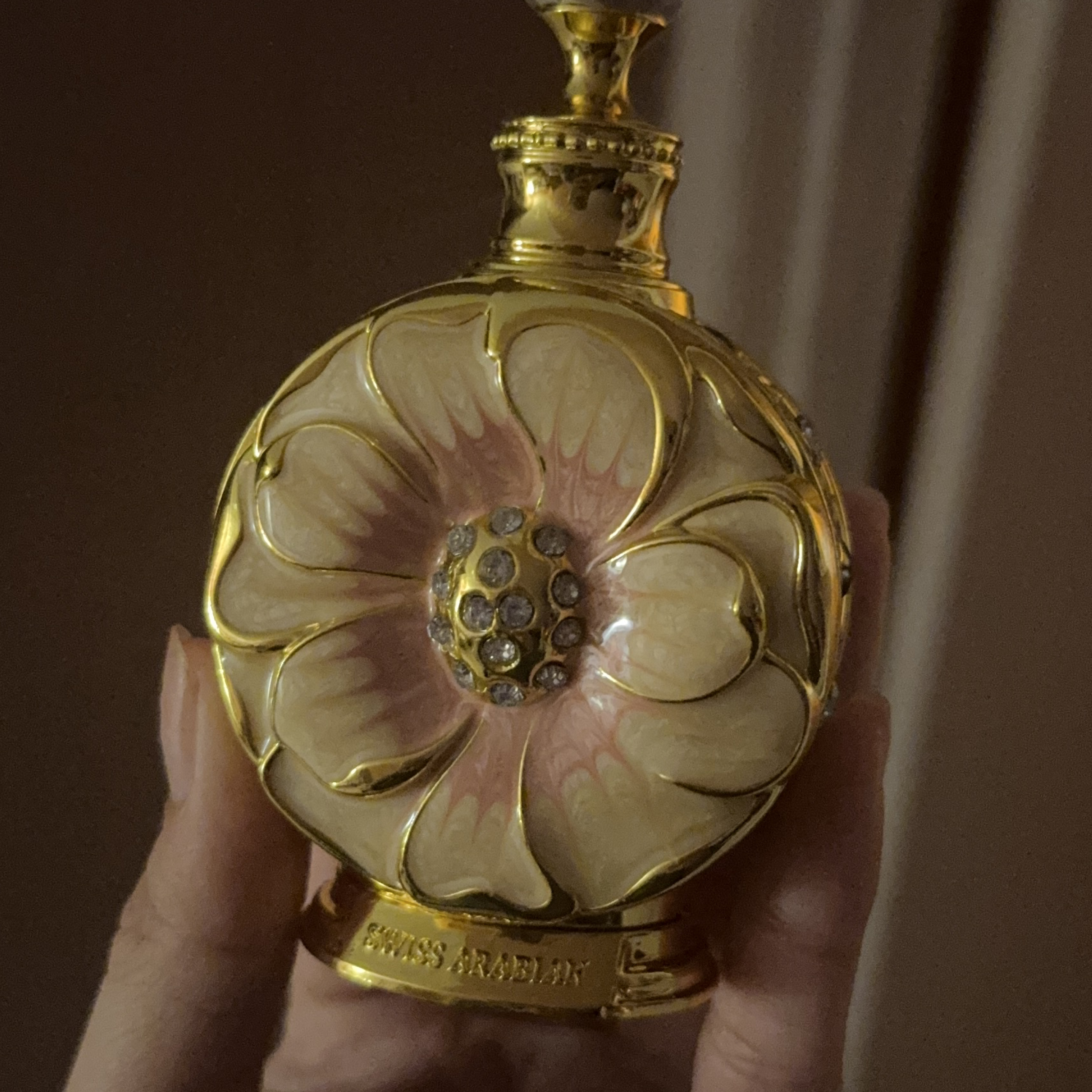 Swiss Arabian Perfume Bottle thumbnail
