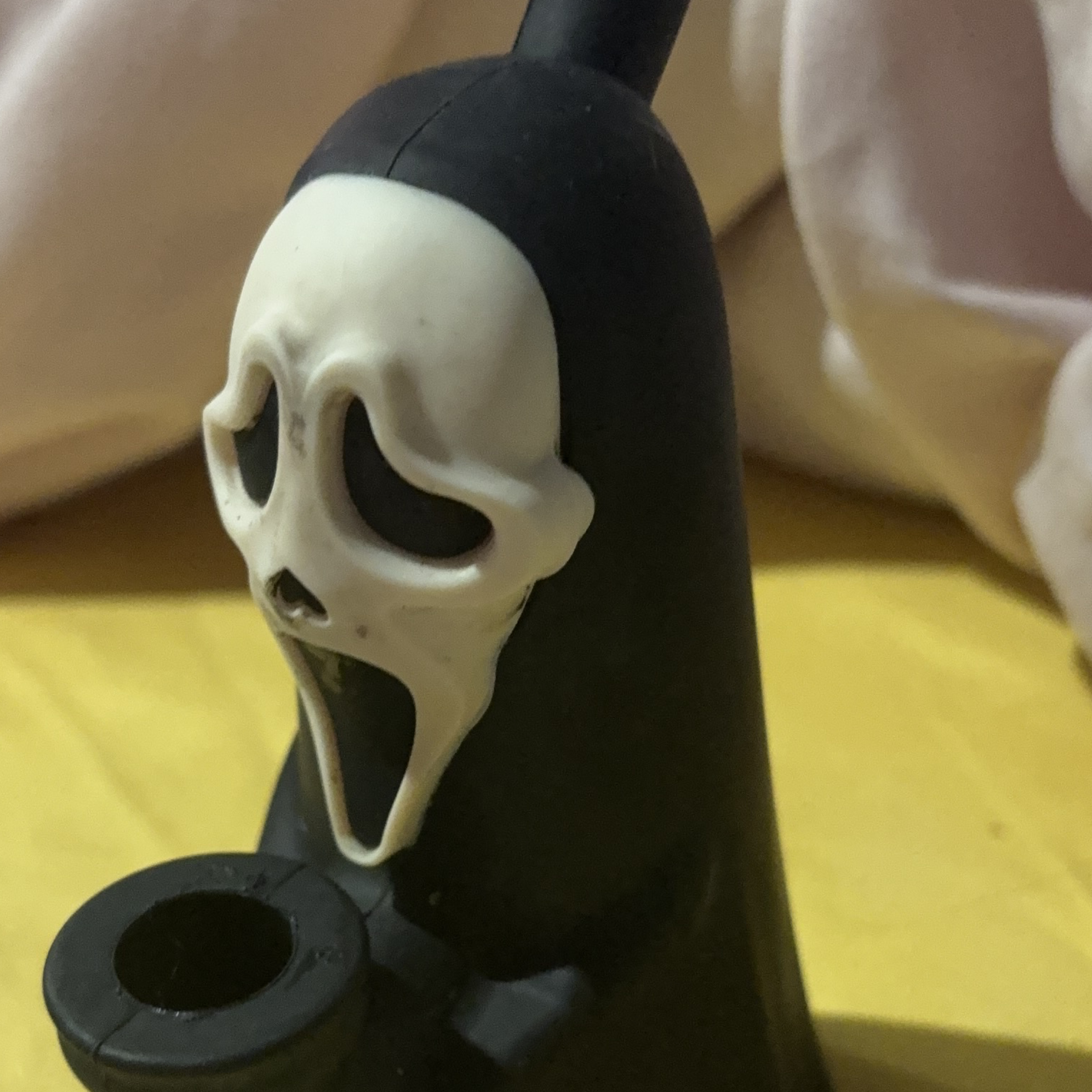 Arsenal Silicone Ghostface Pipe thumbnail