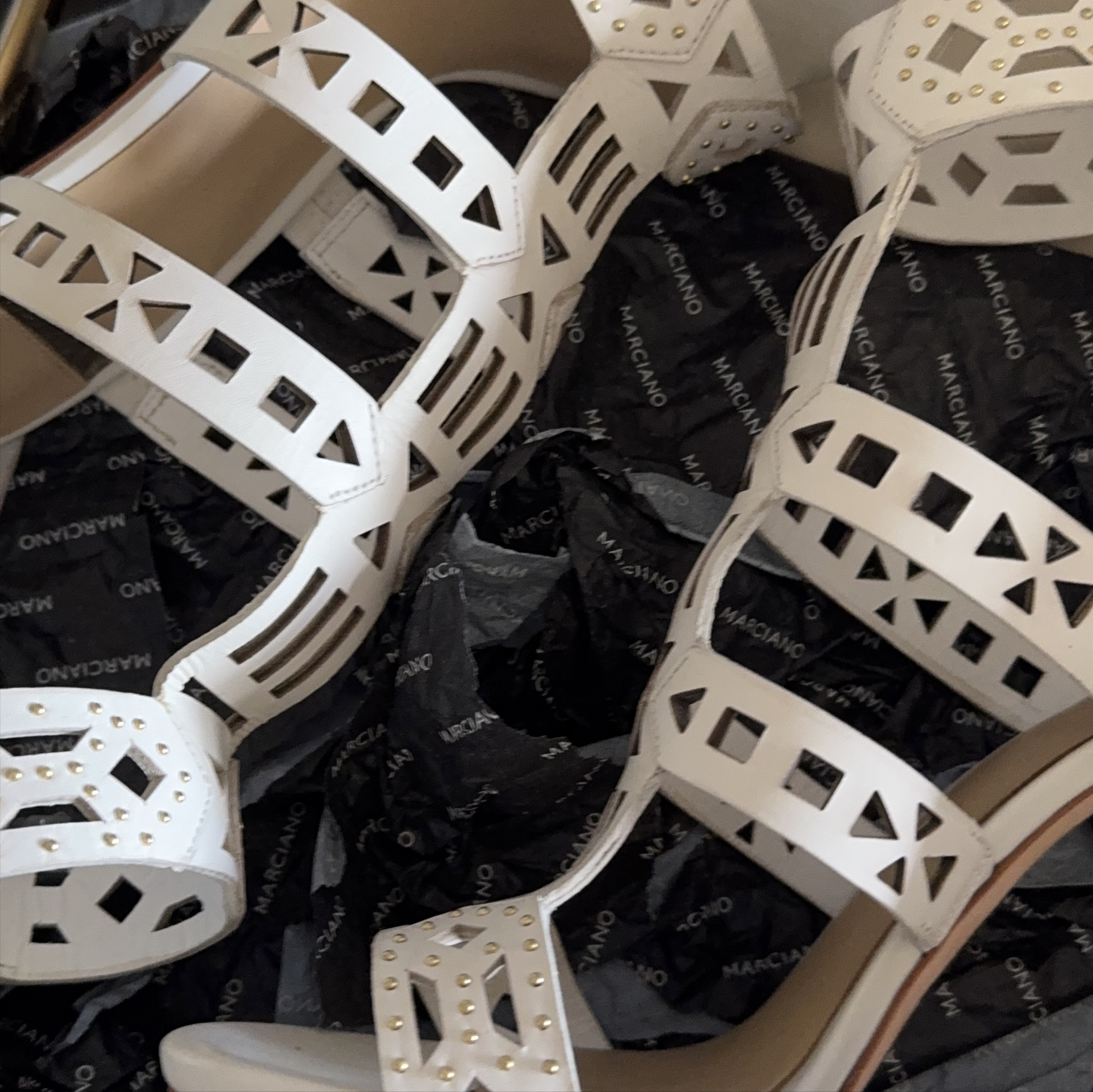Marciano White Leather Strappy Heeled Sandals Size 7.5 - photo 2