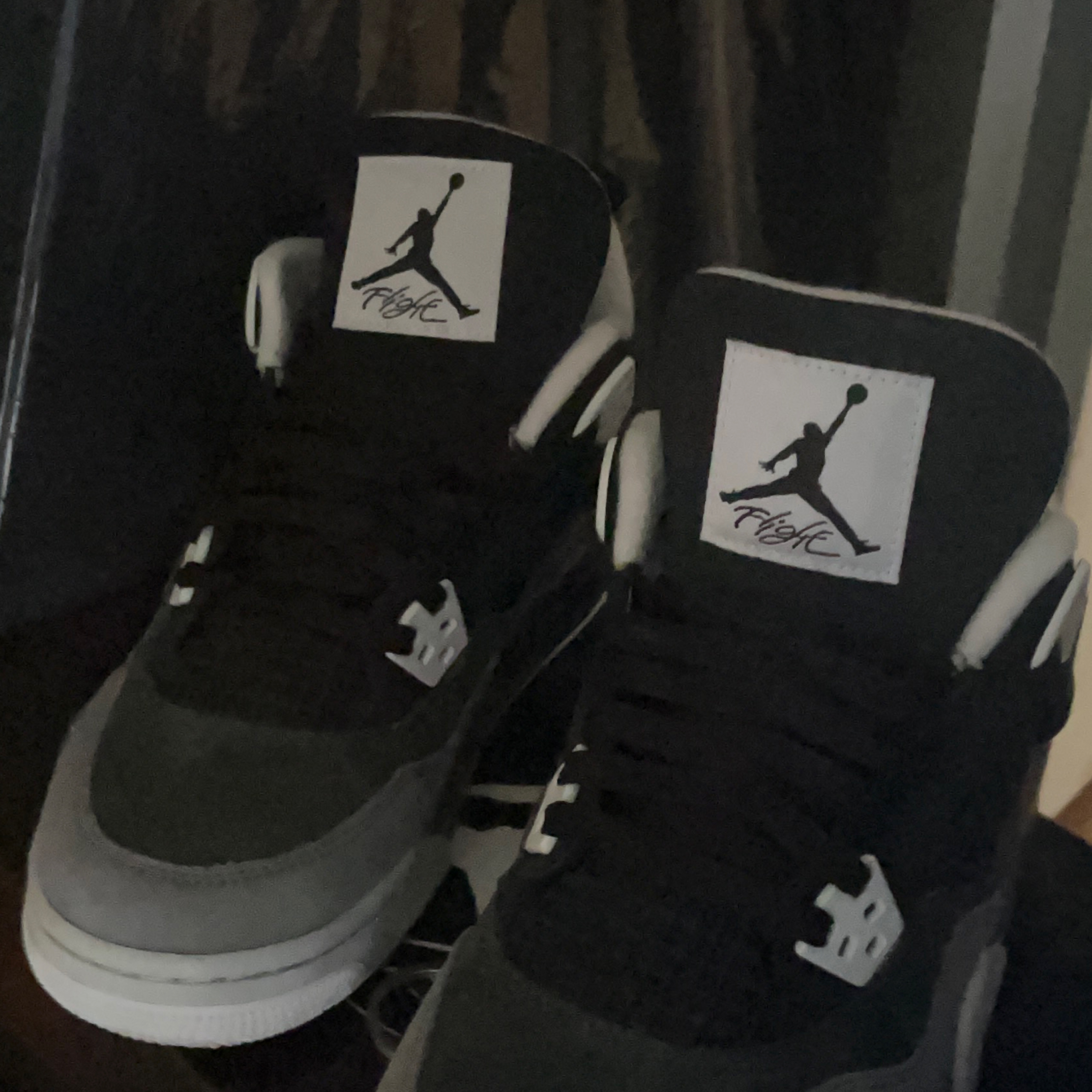 Air Jordan 4 Retro
