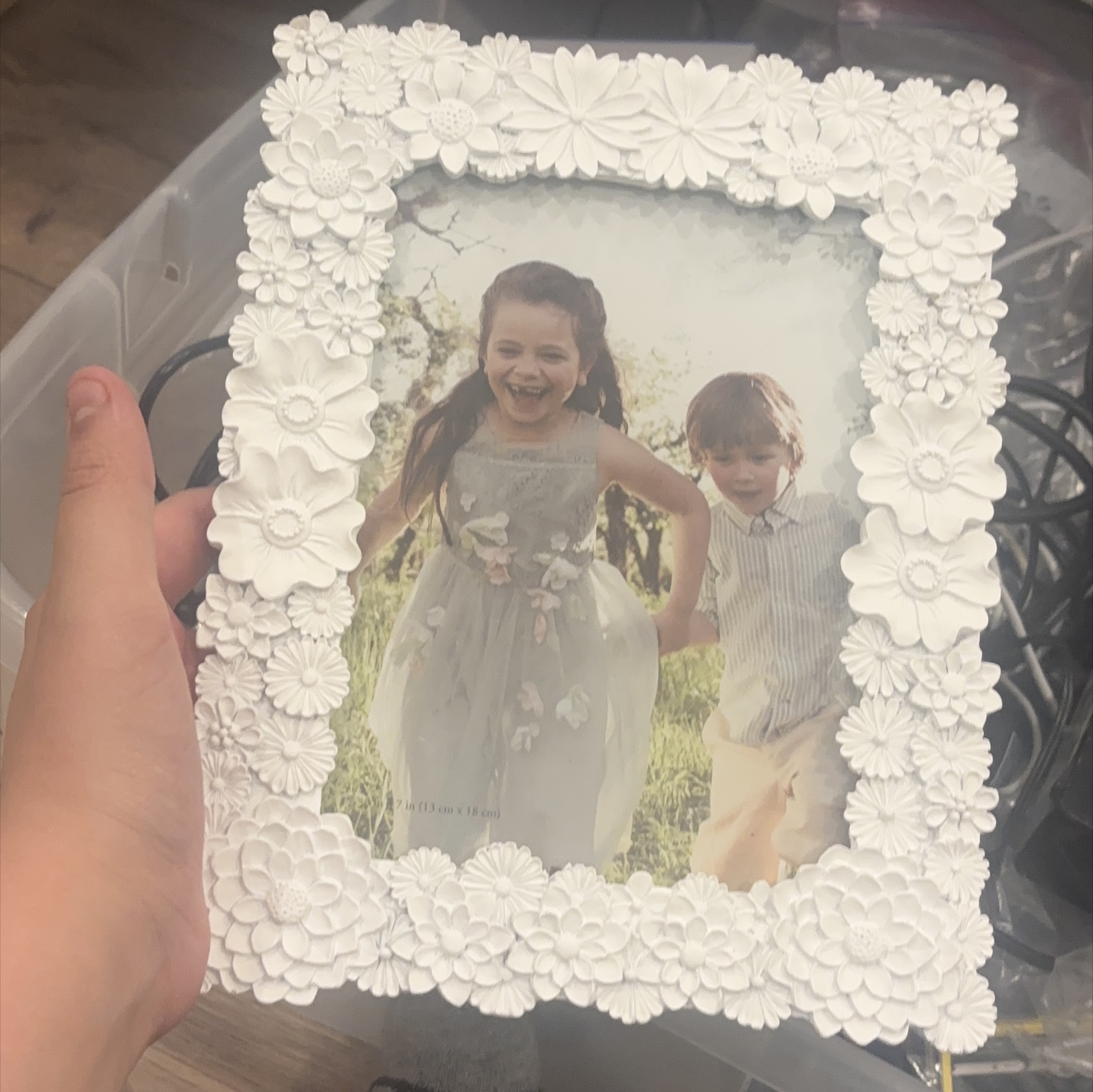 White Floral Photo Frame thumbnail