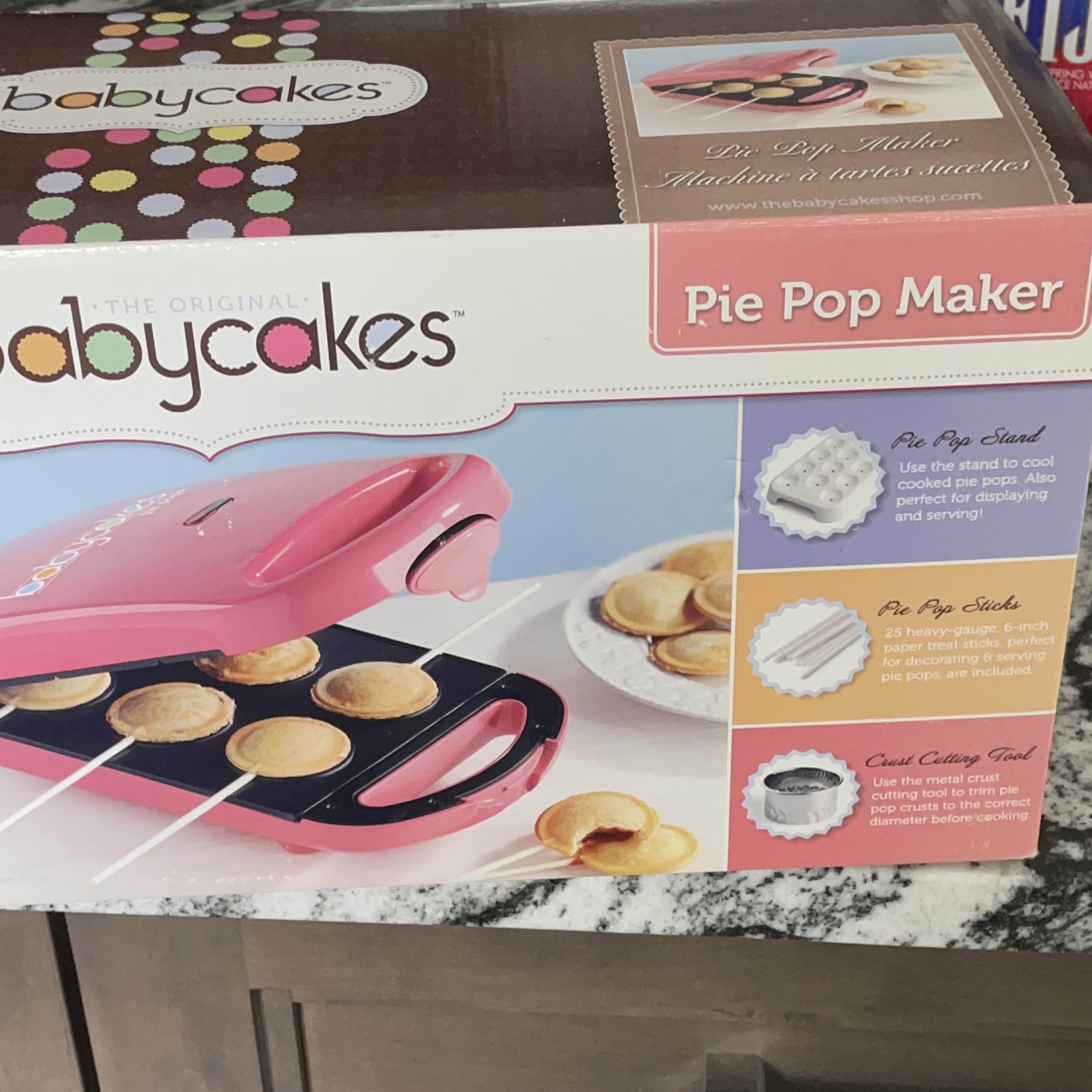 Babycakes Pie Pop Maker