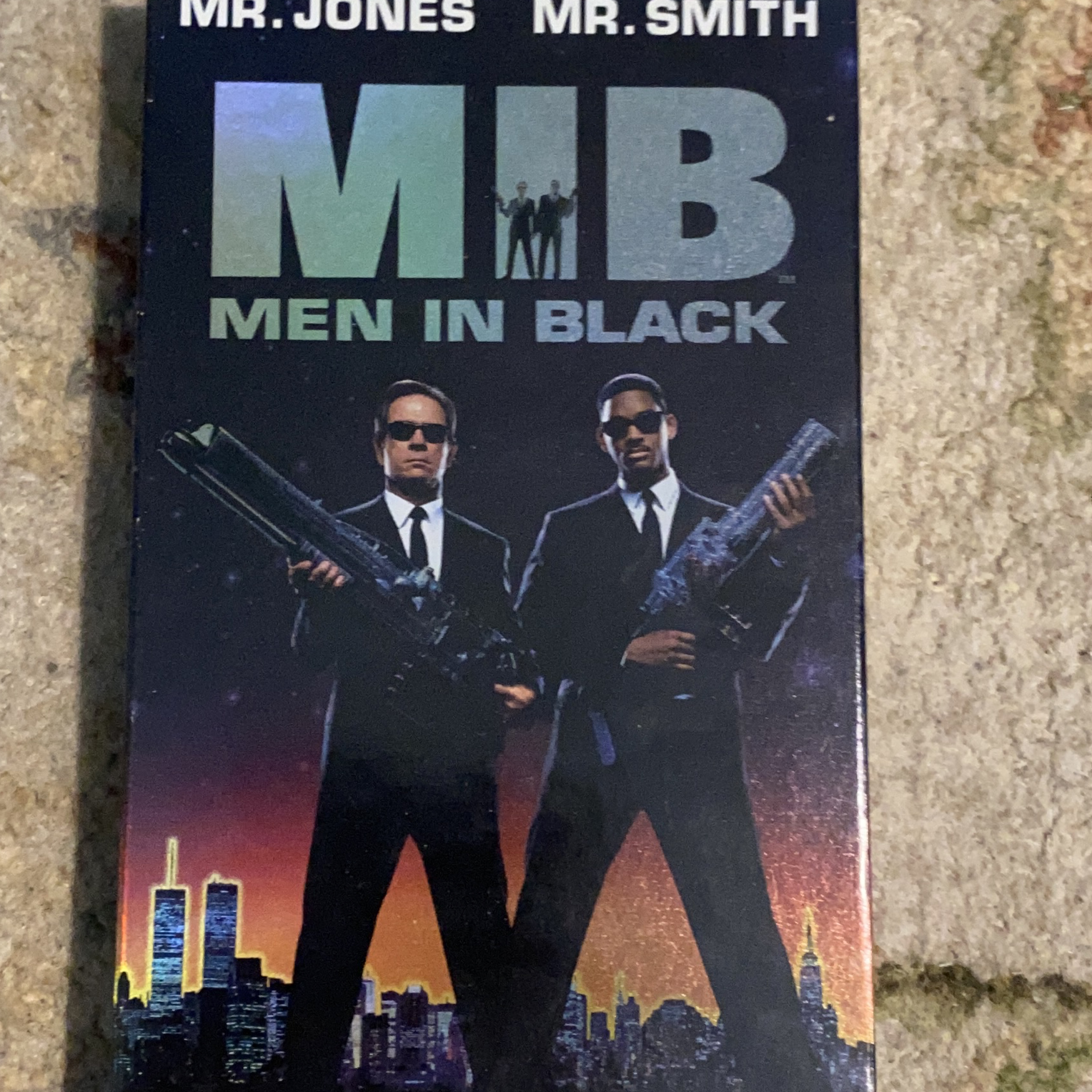 Men in Black VHS Tape thumbnail