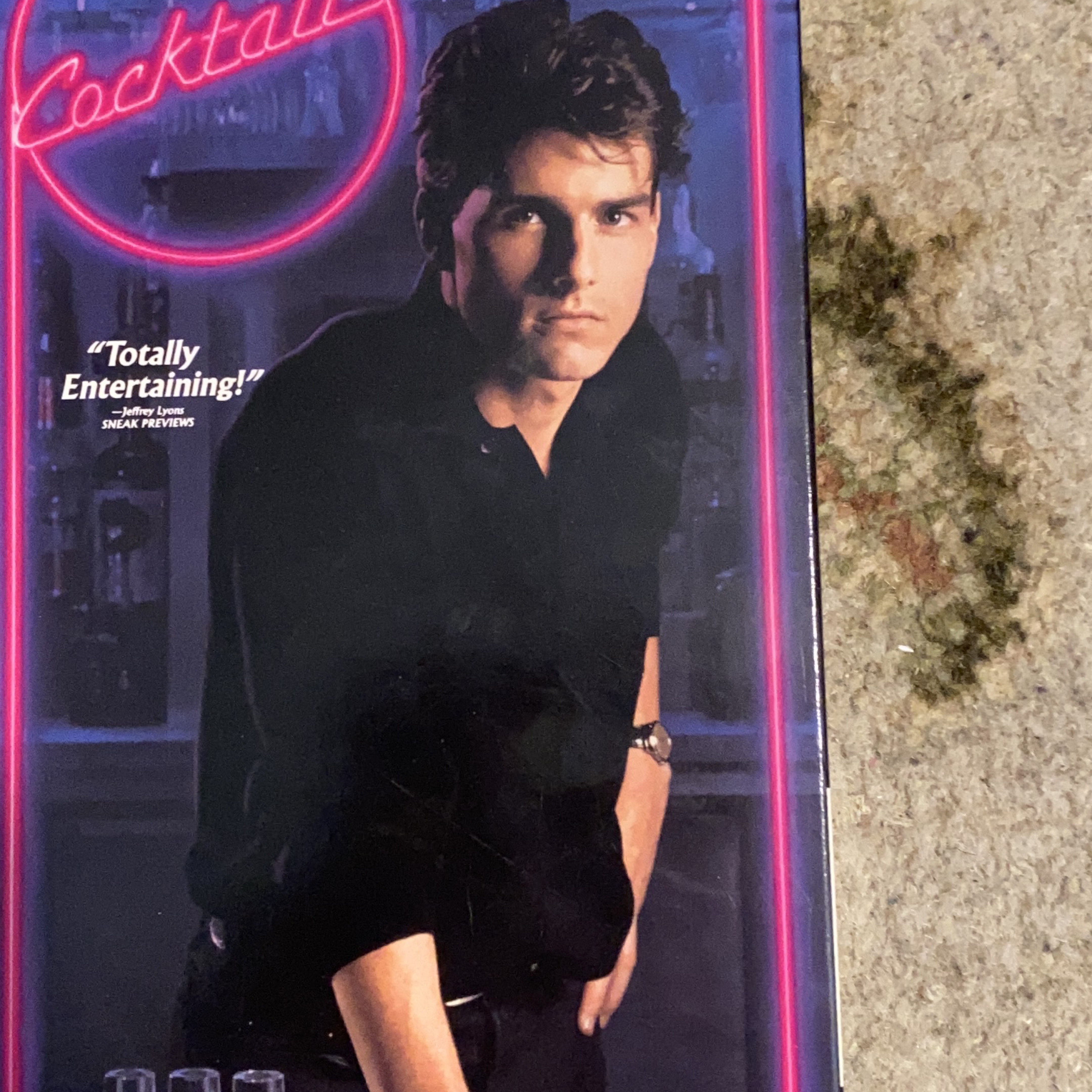 Cocktail VHS Tape - Tom Cruise thumbnail