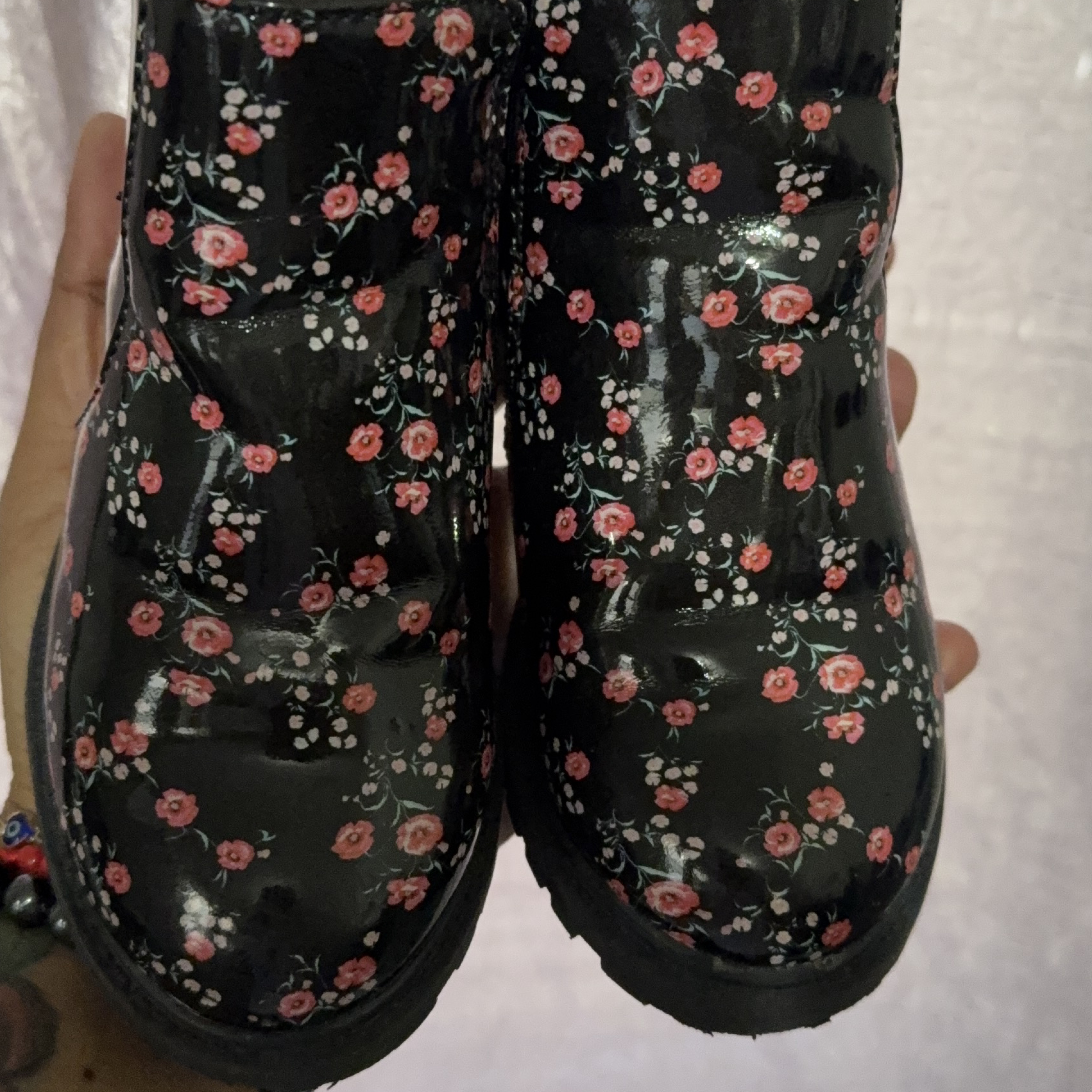Girl's Black Floral Ankle Boots Size 8 thumbnail