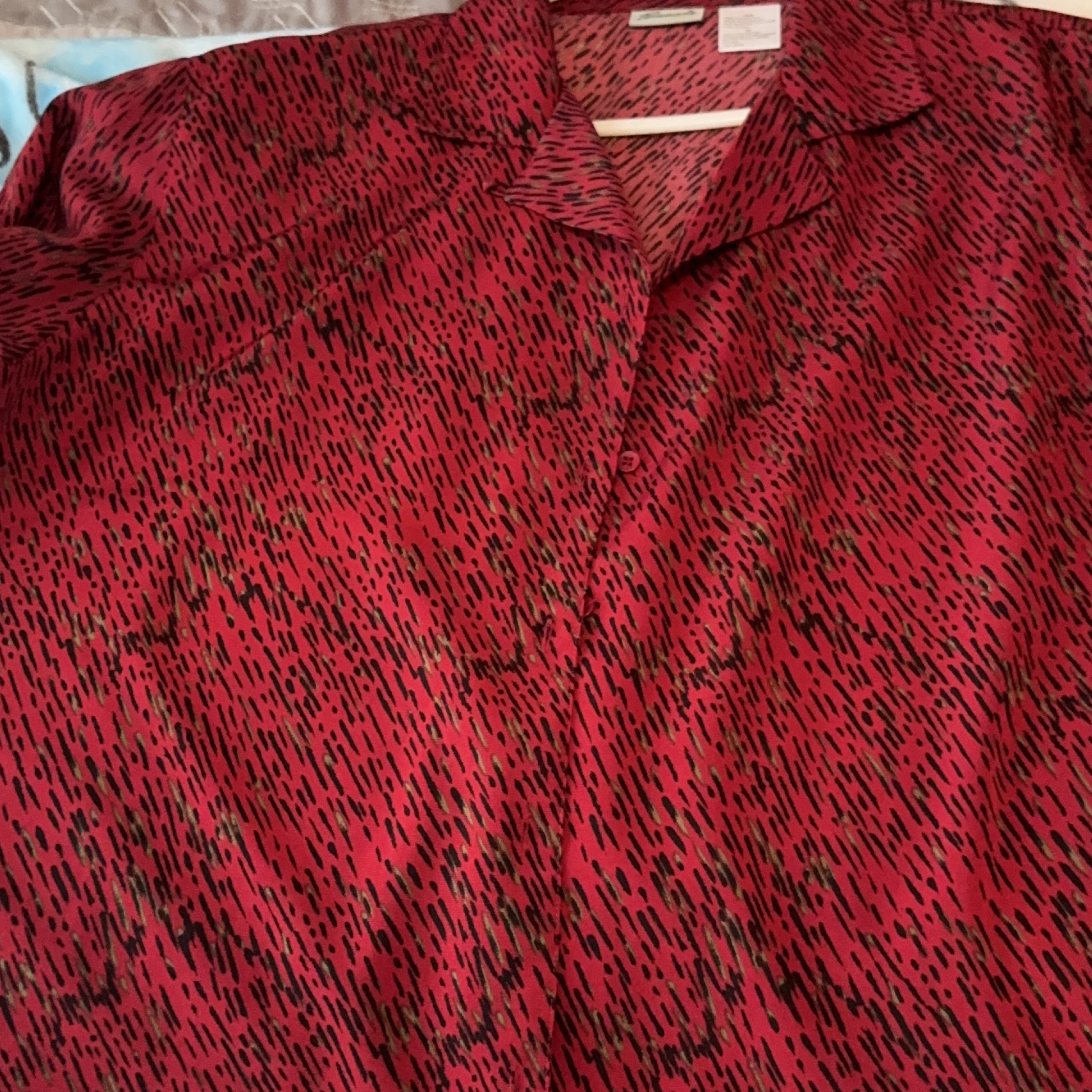 Women's Red and Black Abstract Print Blouse, Size L thumbnail