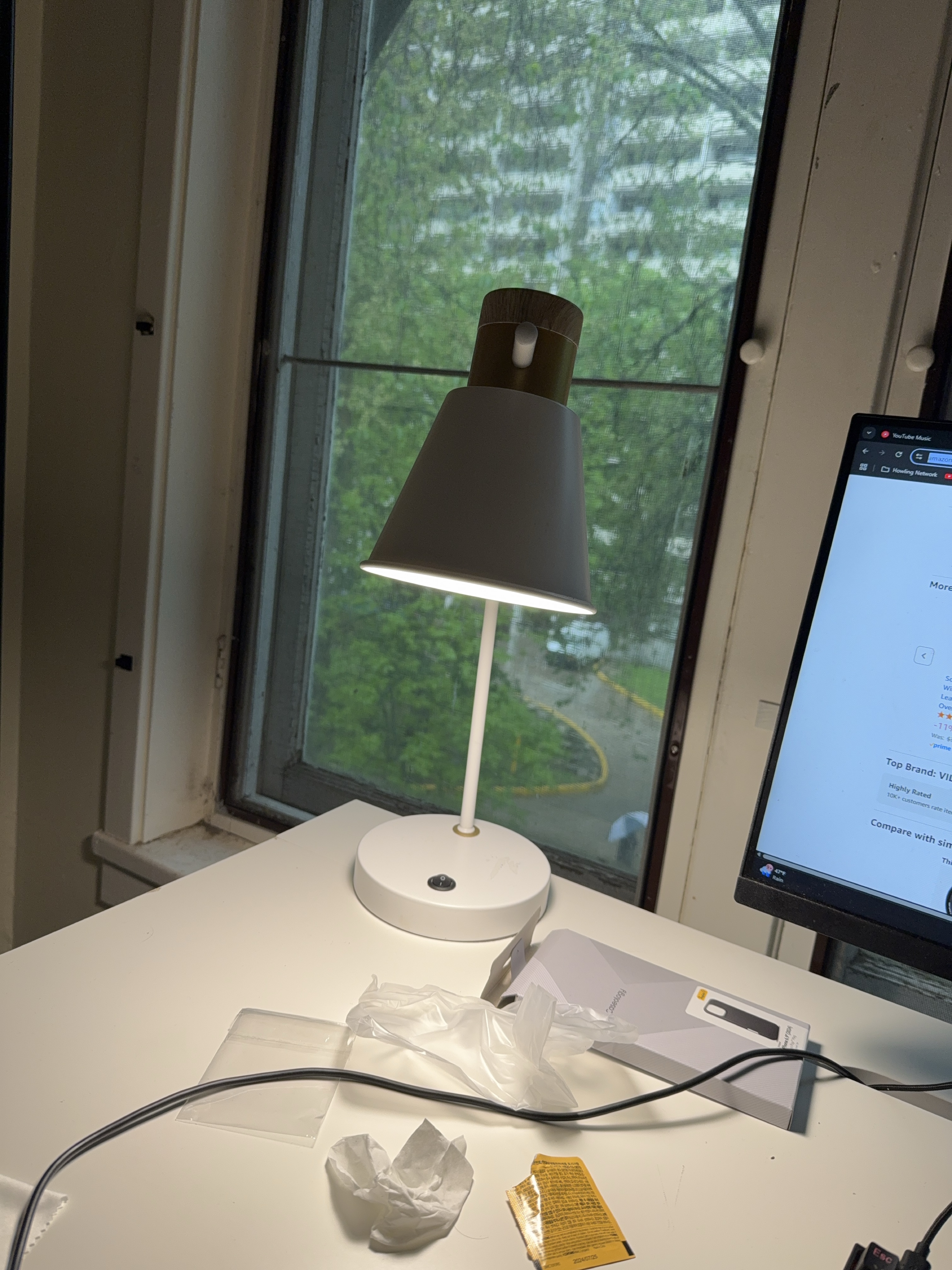 White Table Lamp thumbnail