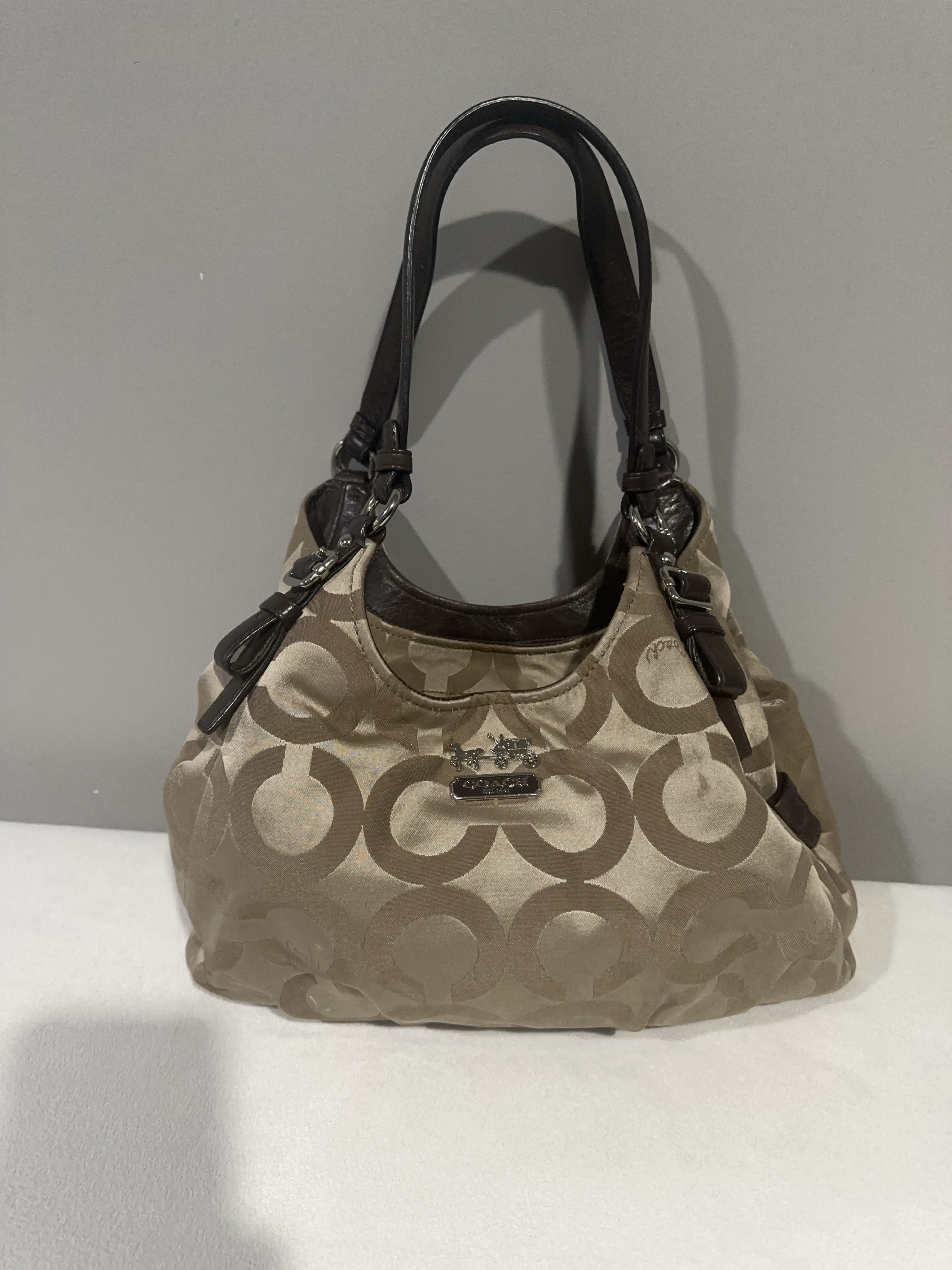 Coach handbag thumbnail