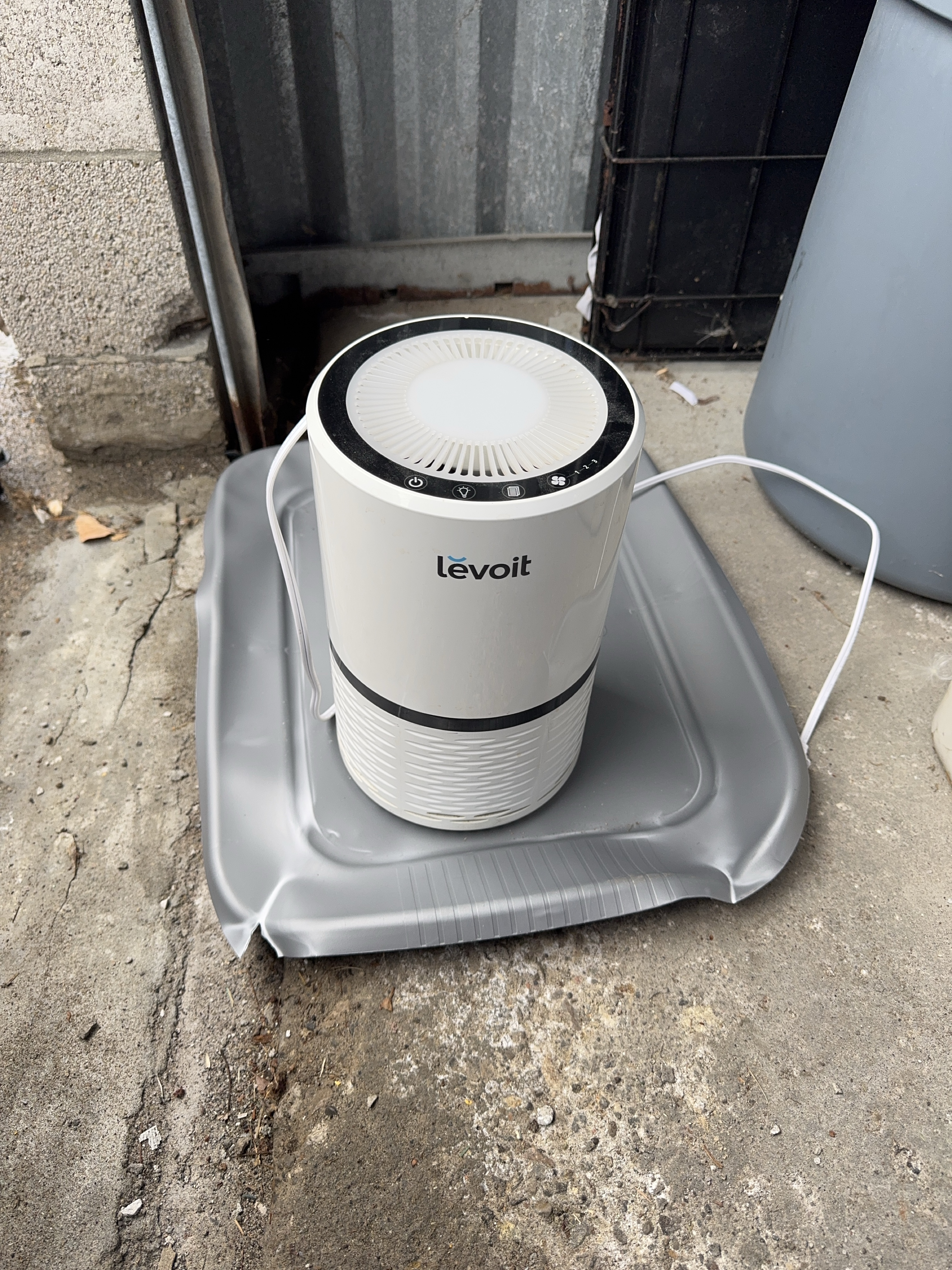 Levoit Air Purifier thumbnail