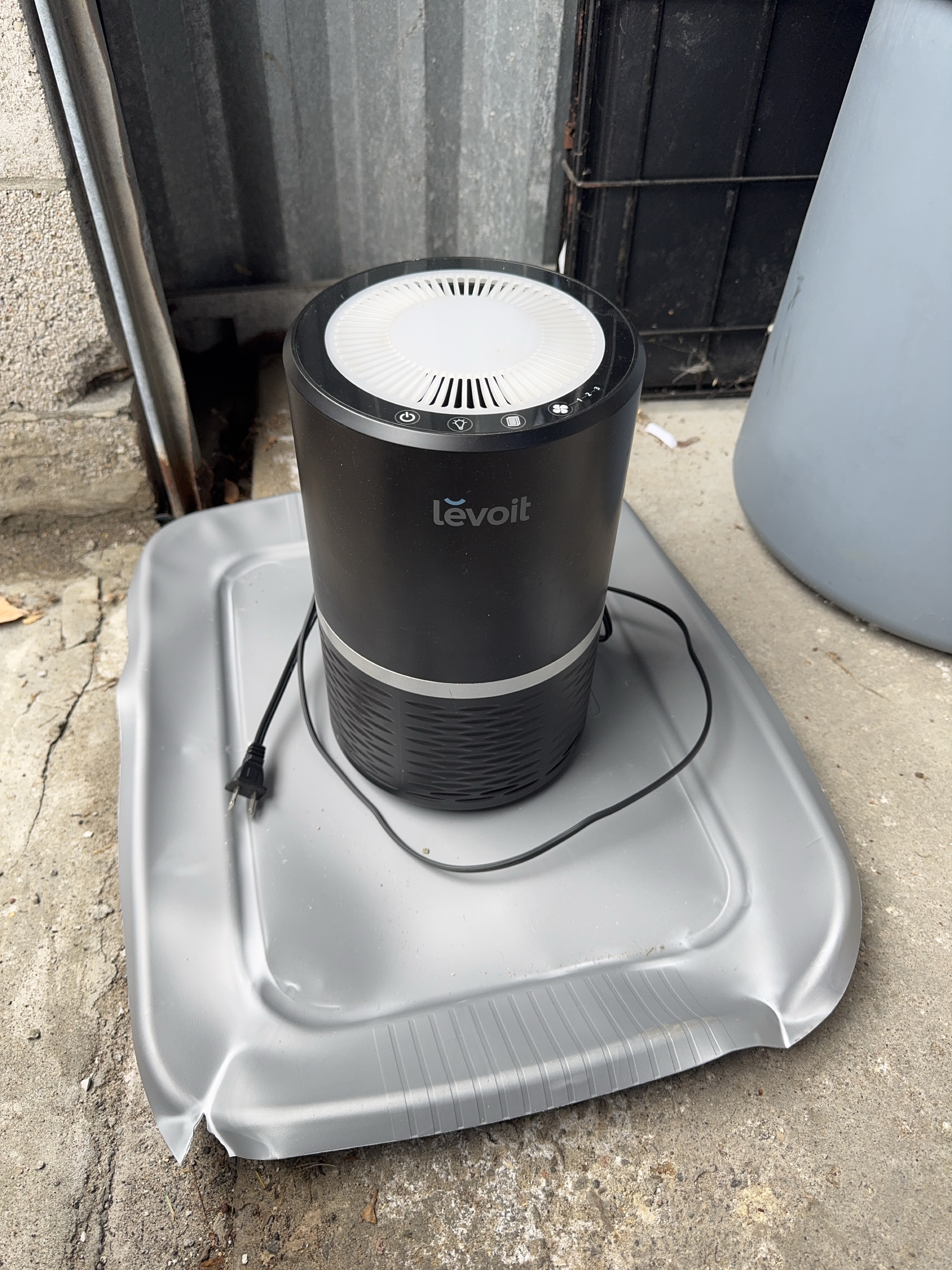 Levoit Air Purifier thumbnail