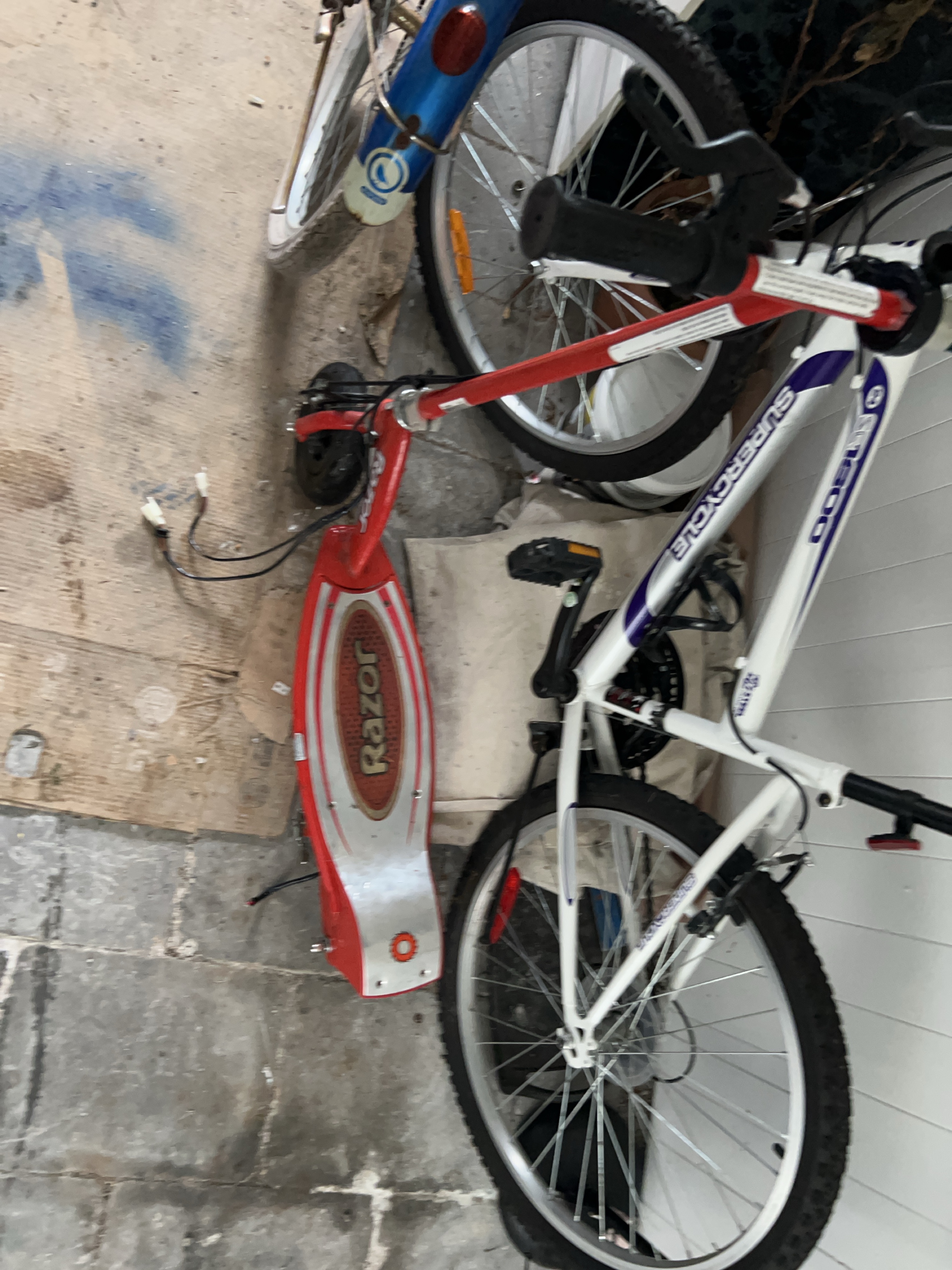 Razor Electric Scooter and Supercycle Bike thumbnail