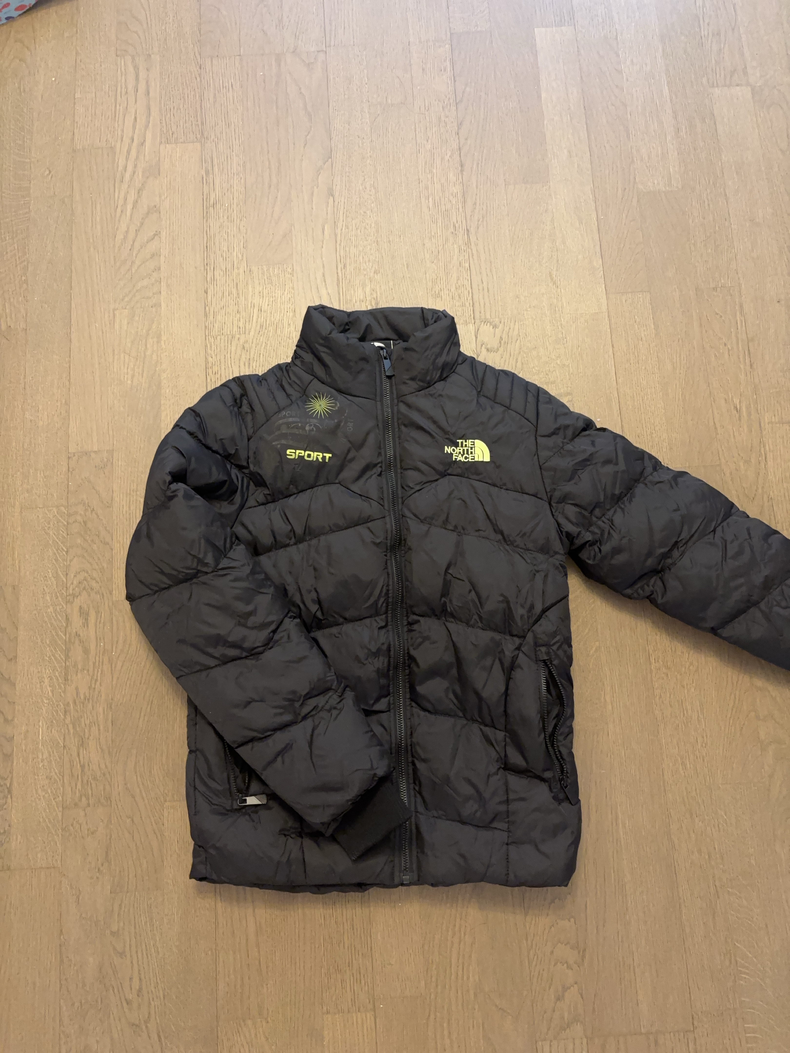 The North Face Black Puffer Jacket thumbnail