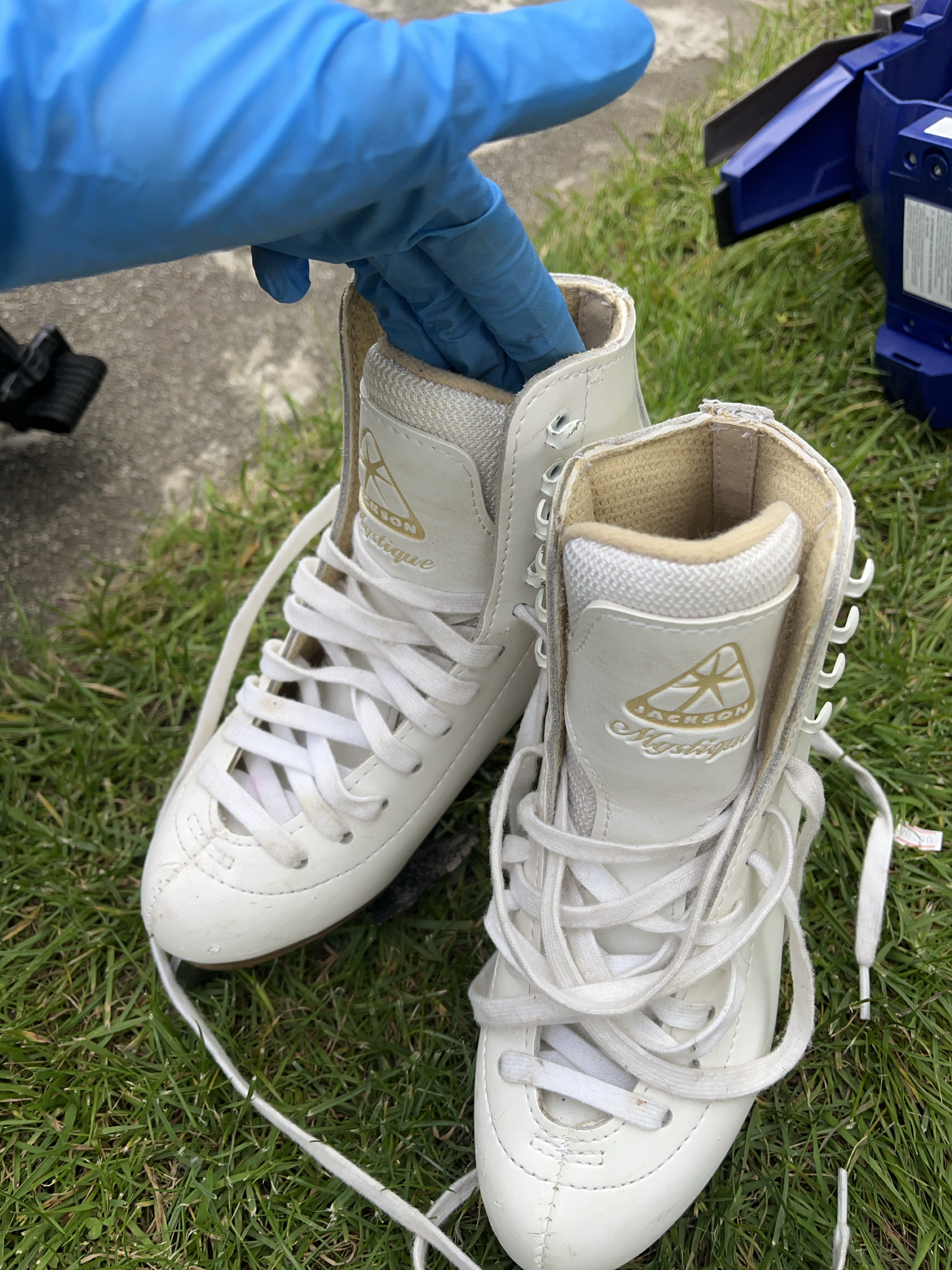 Jackson Mystique Figure Skates - Size 1