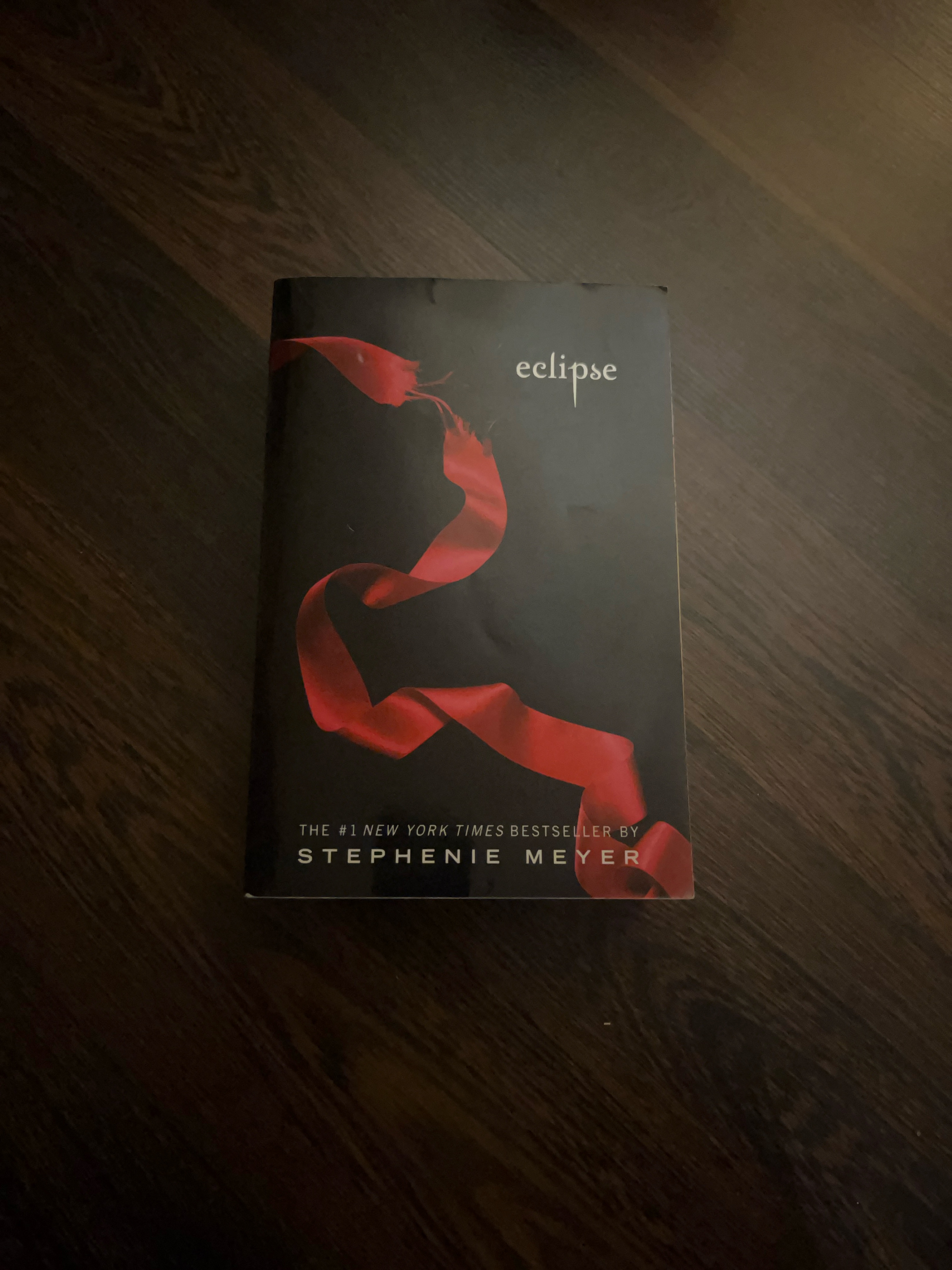 Stephenie Meyer's Eclipse Paperback Book thumbnail