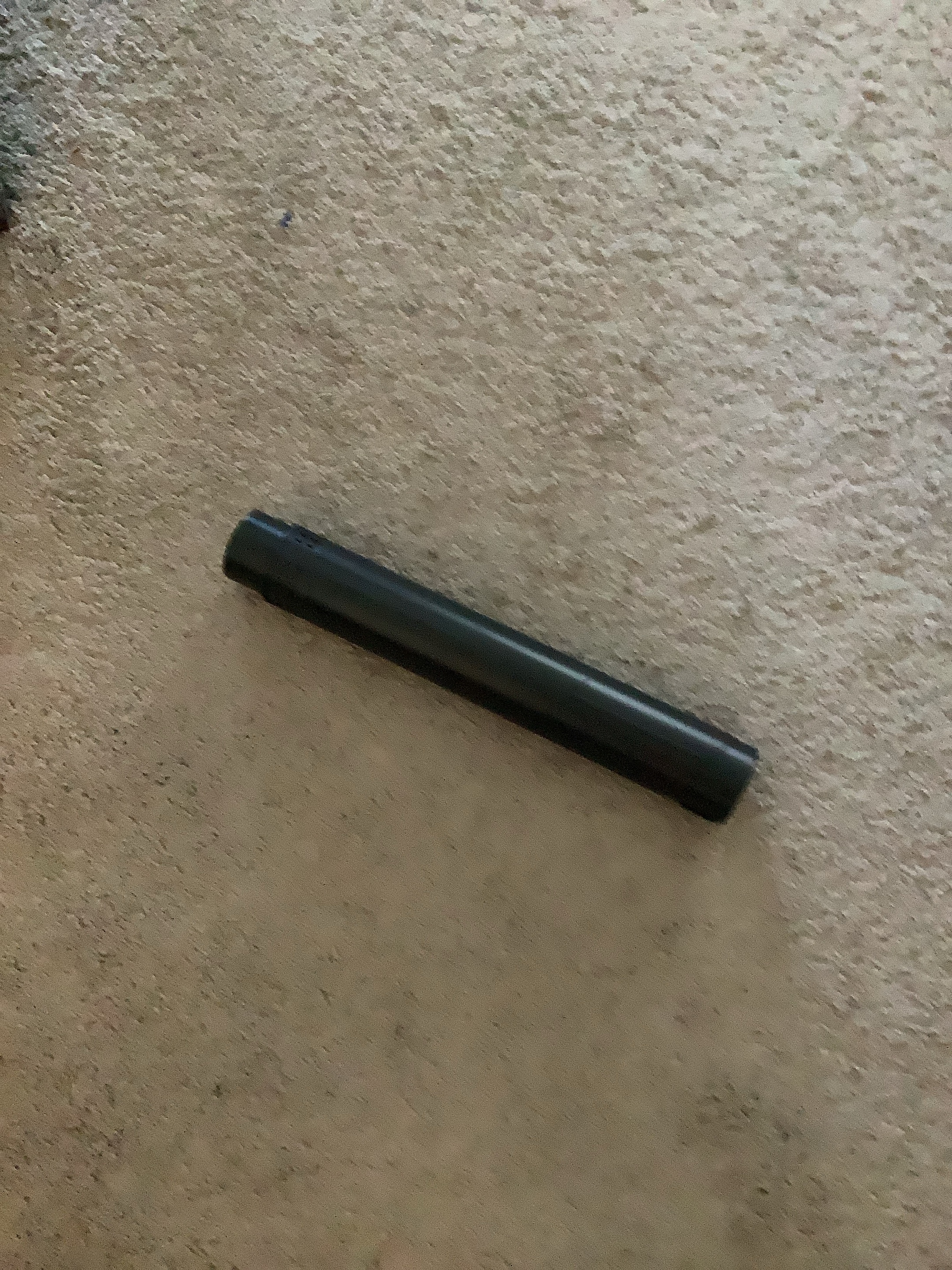Poster tube (28”, collapsible) #freecycle thumbnail