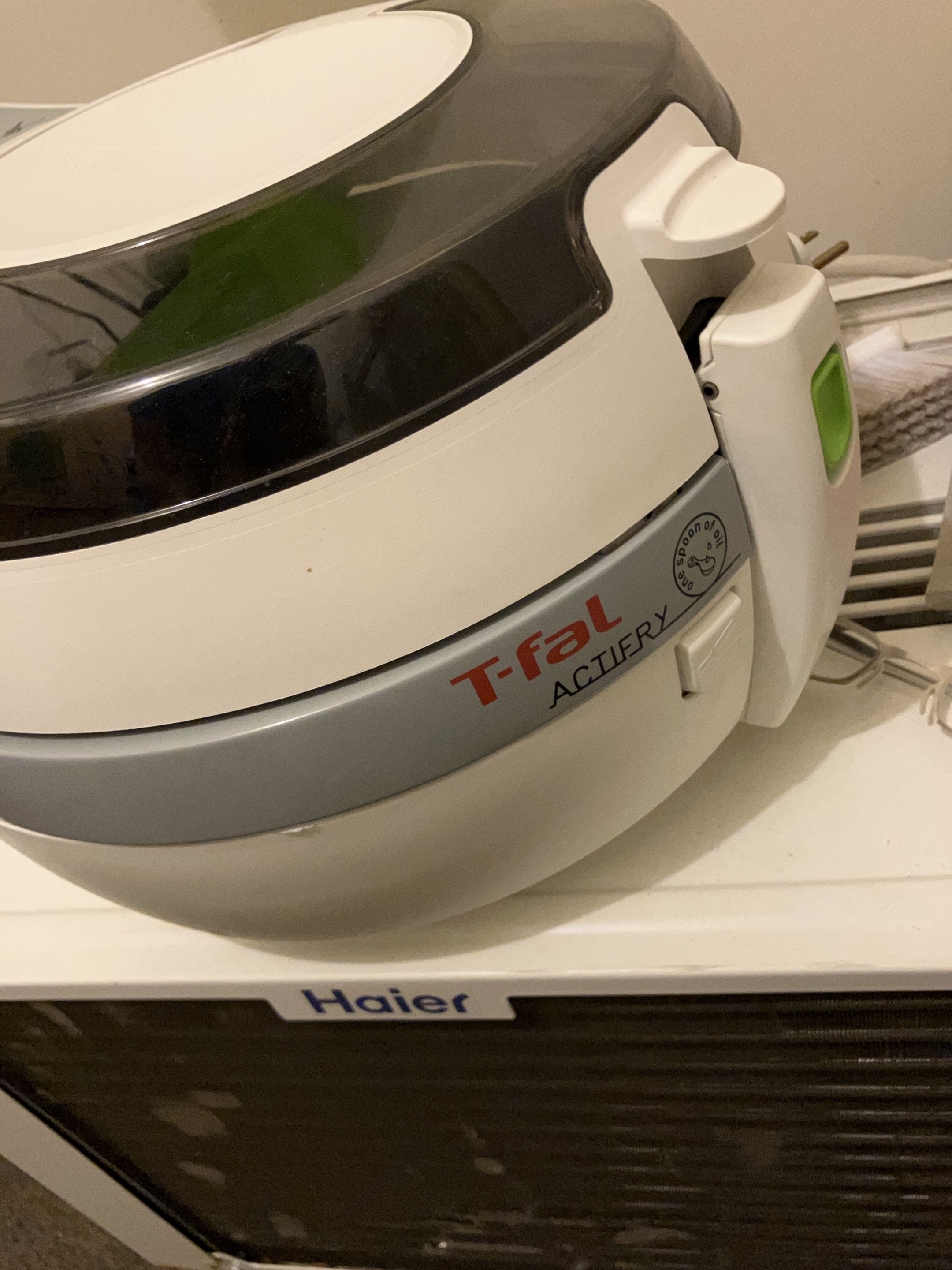 T-fal Actifry Air Fryer thumbnail