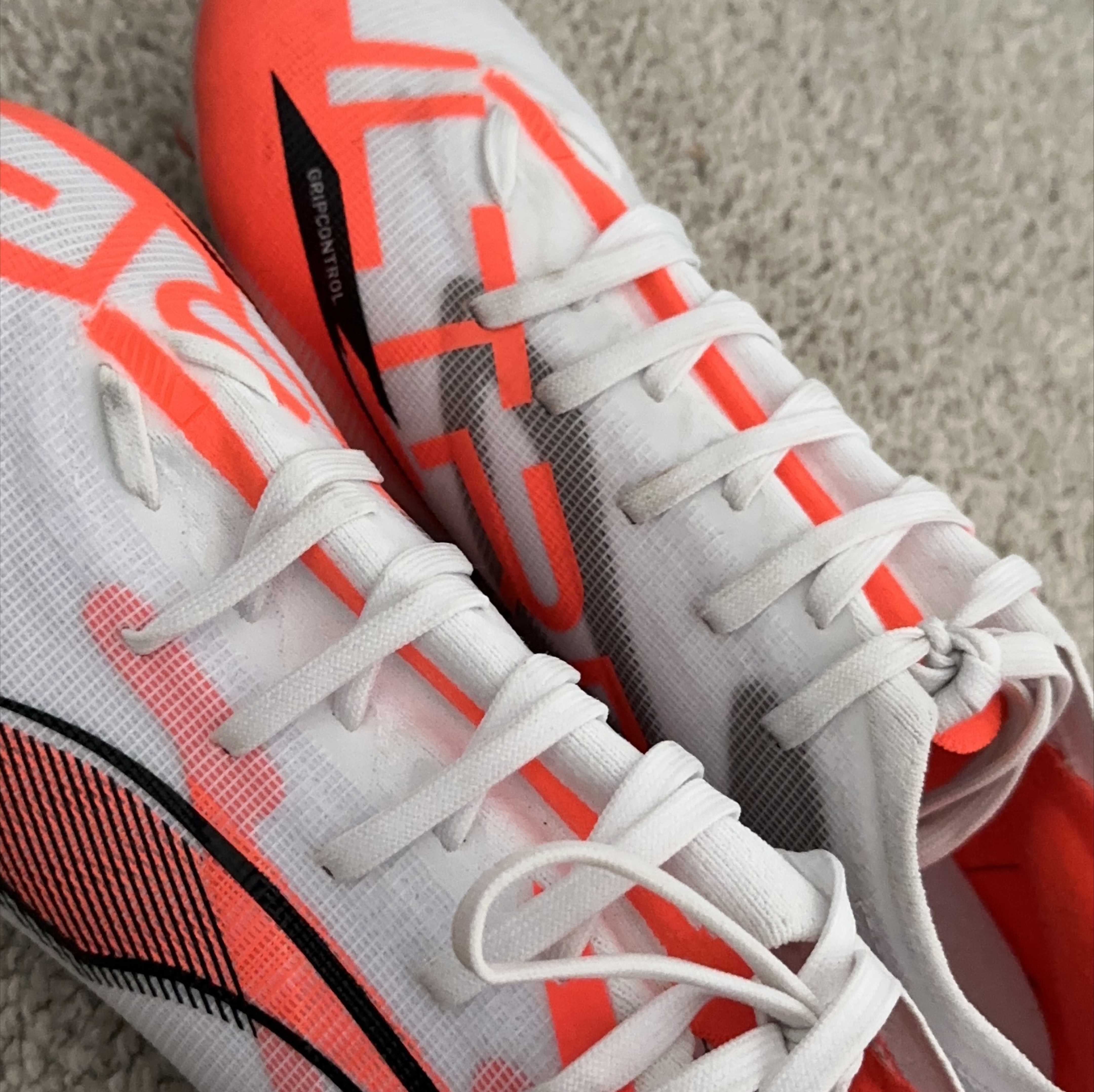 Puma Ultra 4.3 FG/AG soccer cleats- Size 7 girls thumbnail