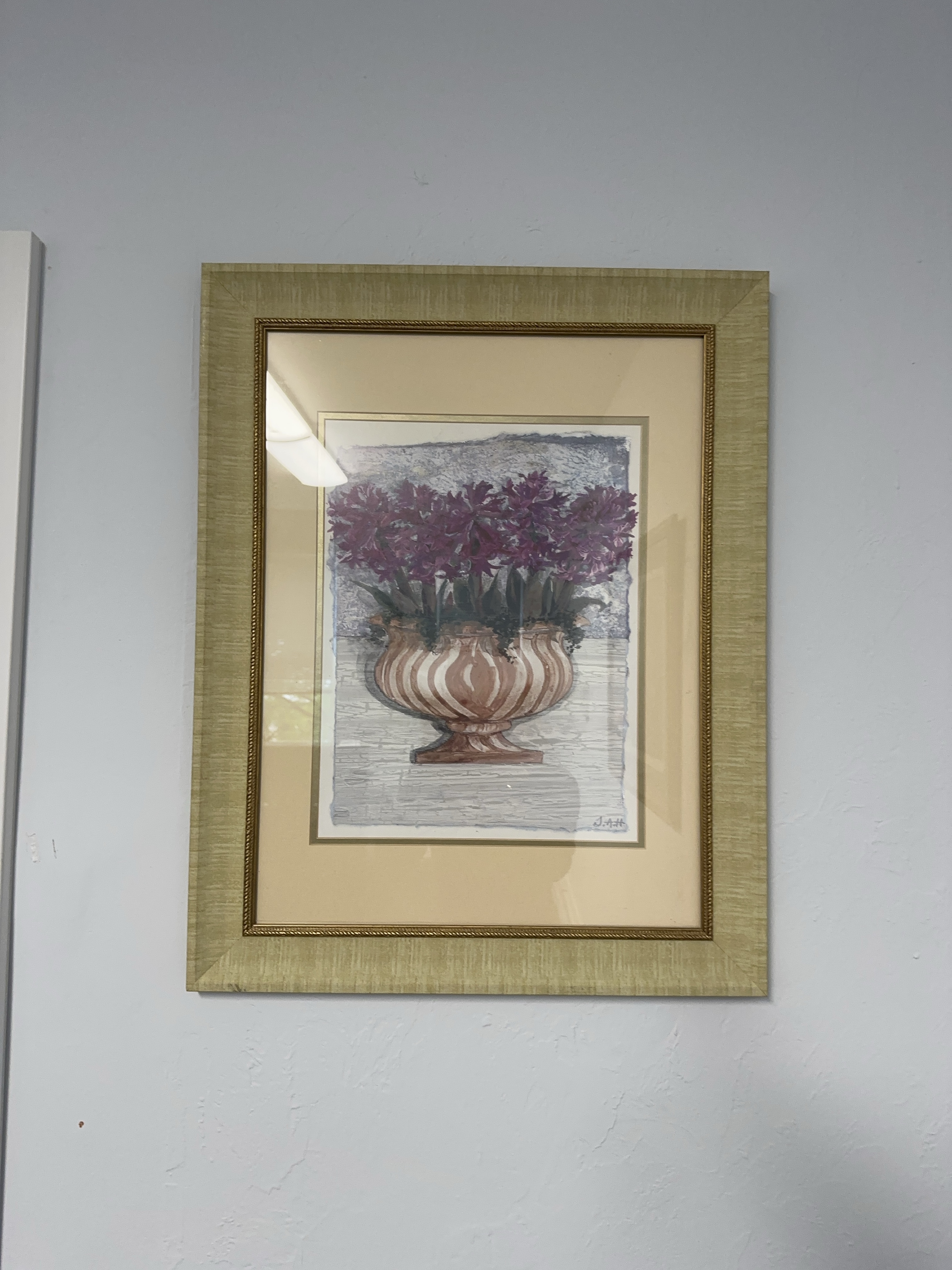 Framed Floral Print in Beige Frame #freecycle thumbnail