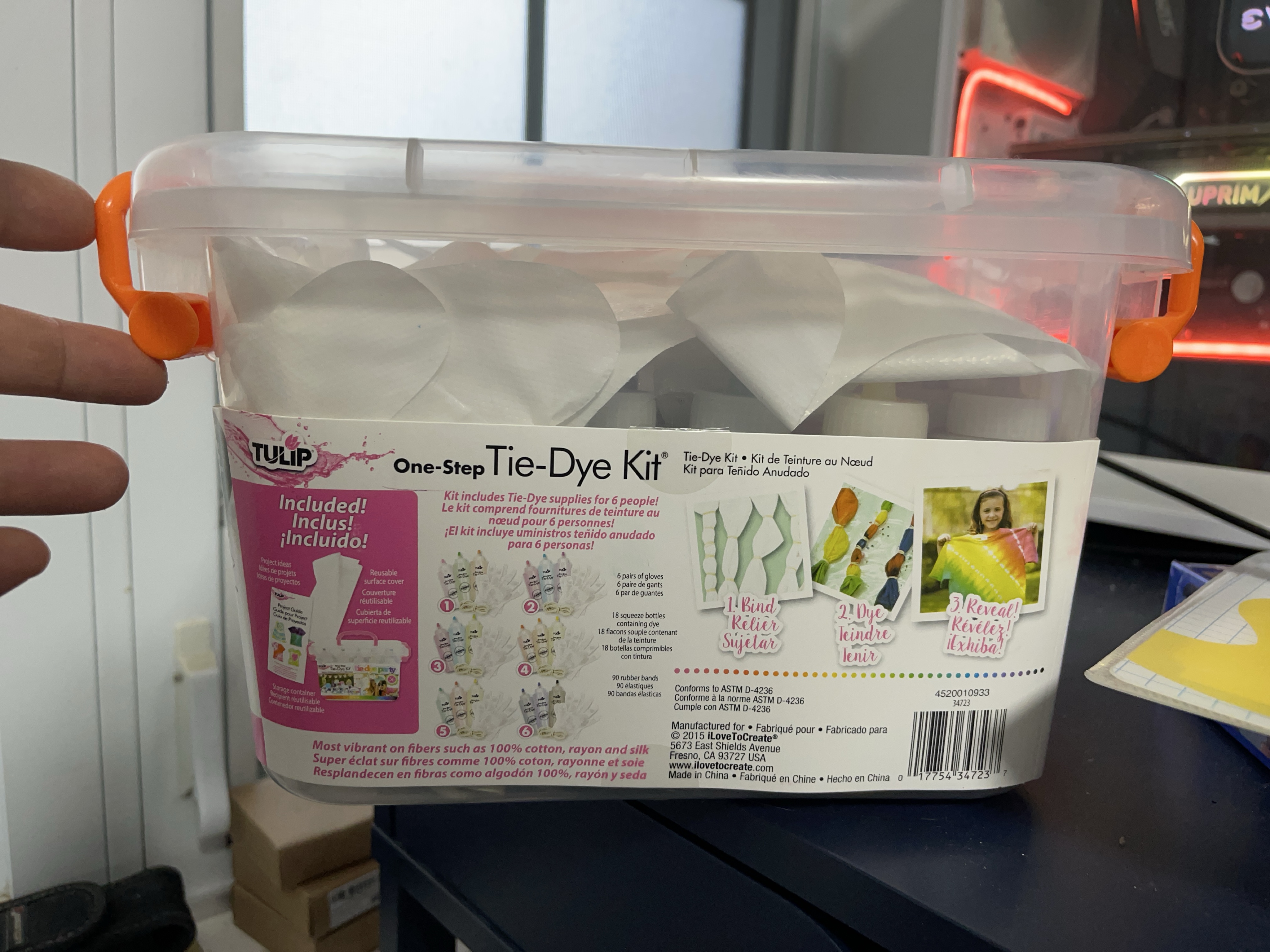 Tulip One-Step Tie-Dye Party Kit - photo 2