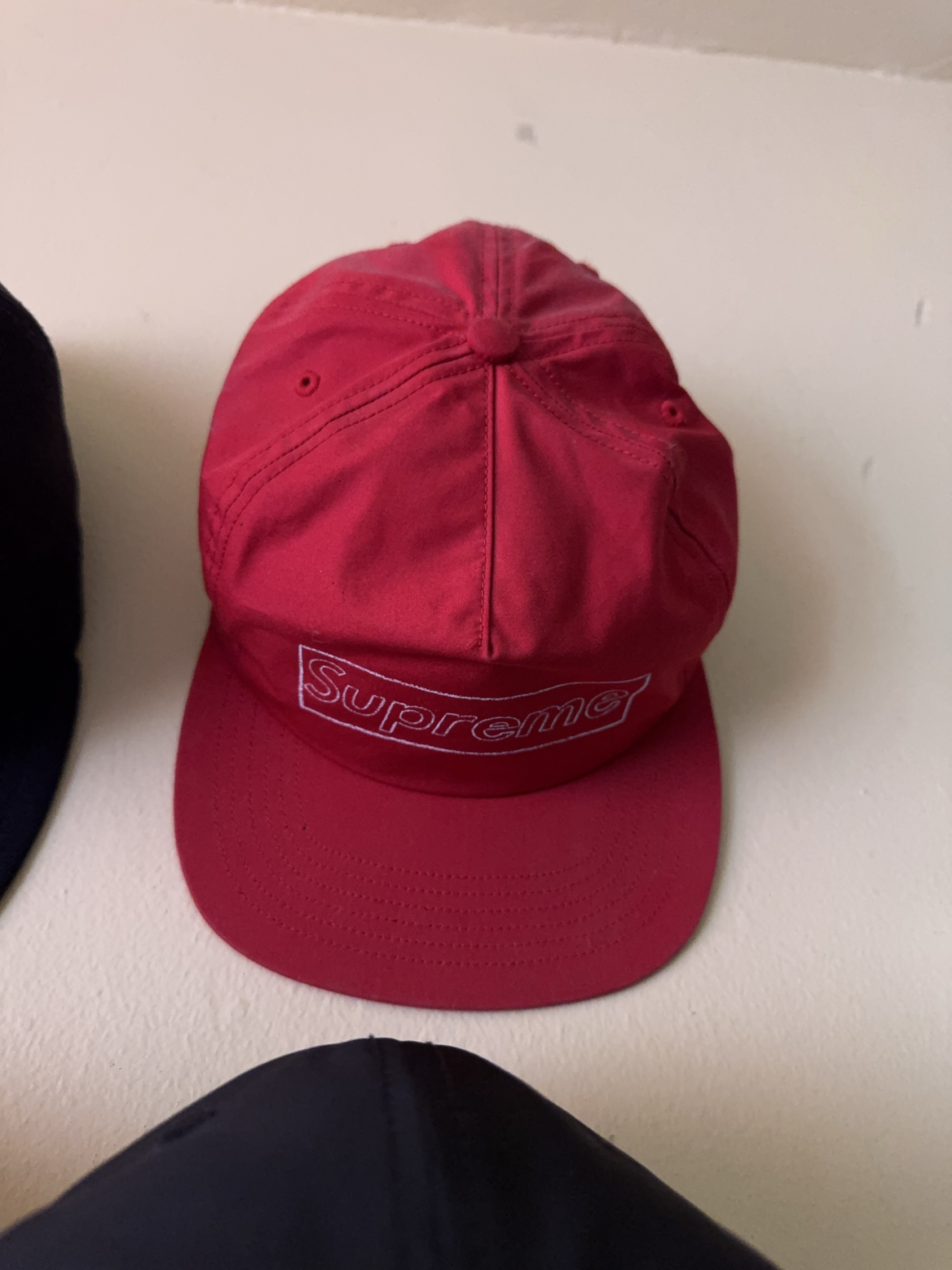 Supreme KAWS thumbnail