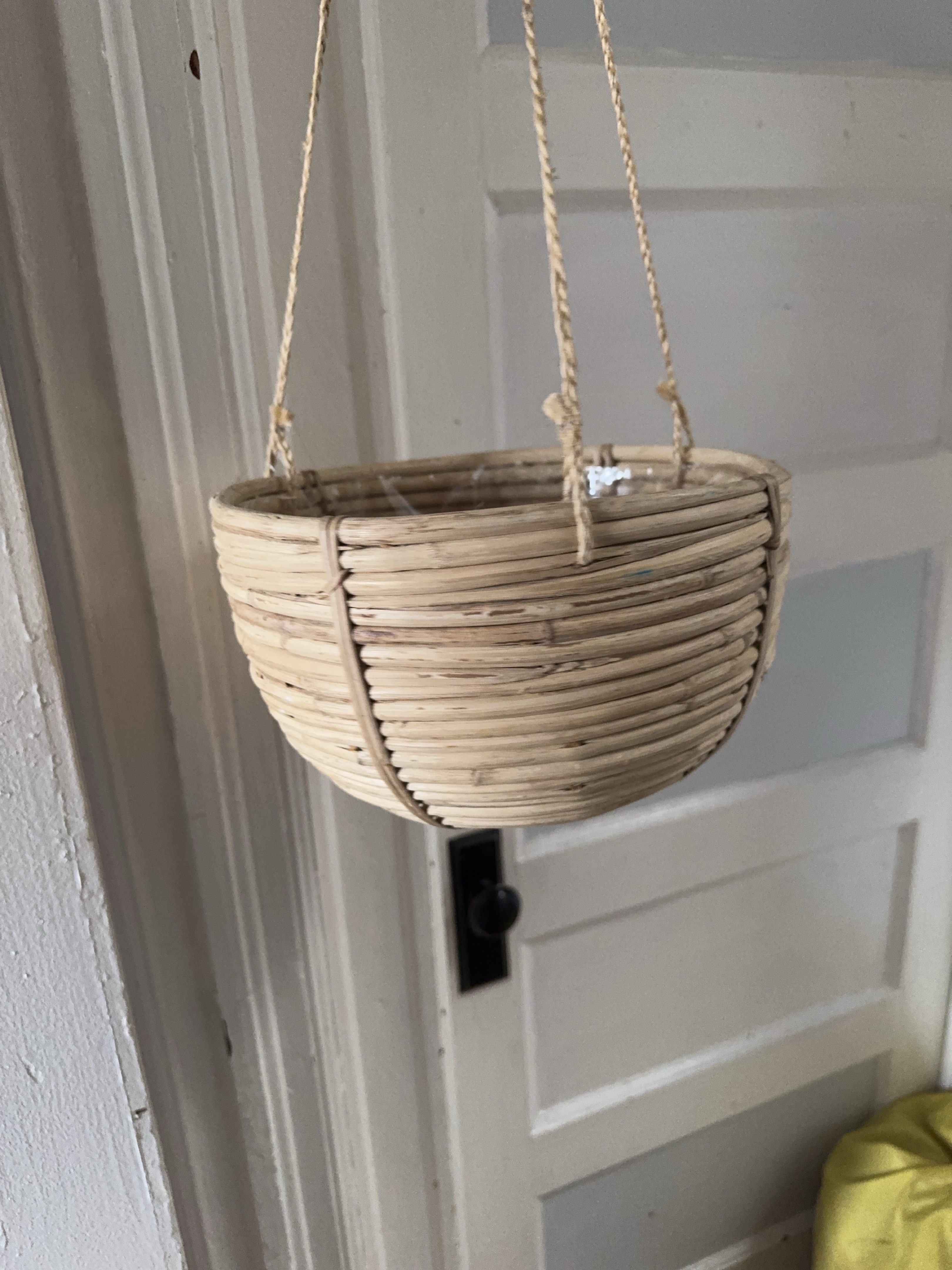 Rattan hanging planter thumbnail