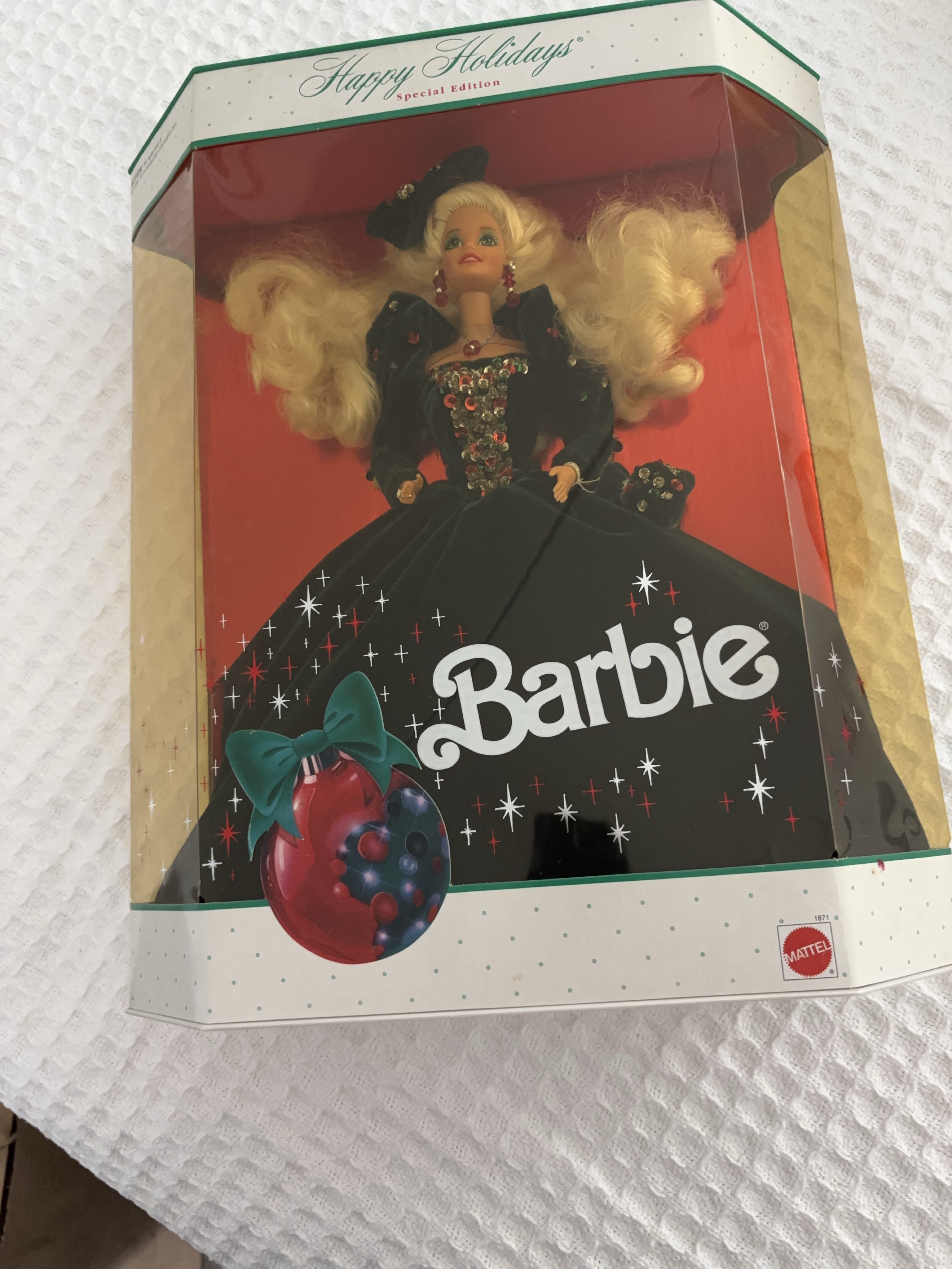 Happy Holidays Barbie Special Edition thumbnail