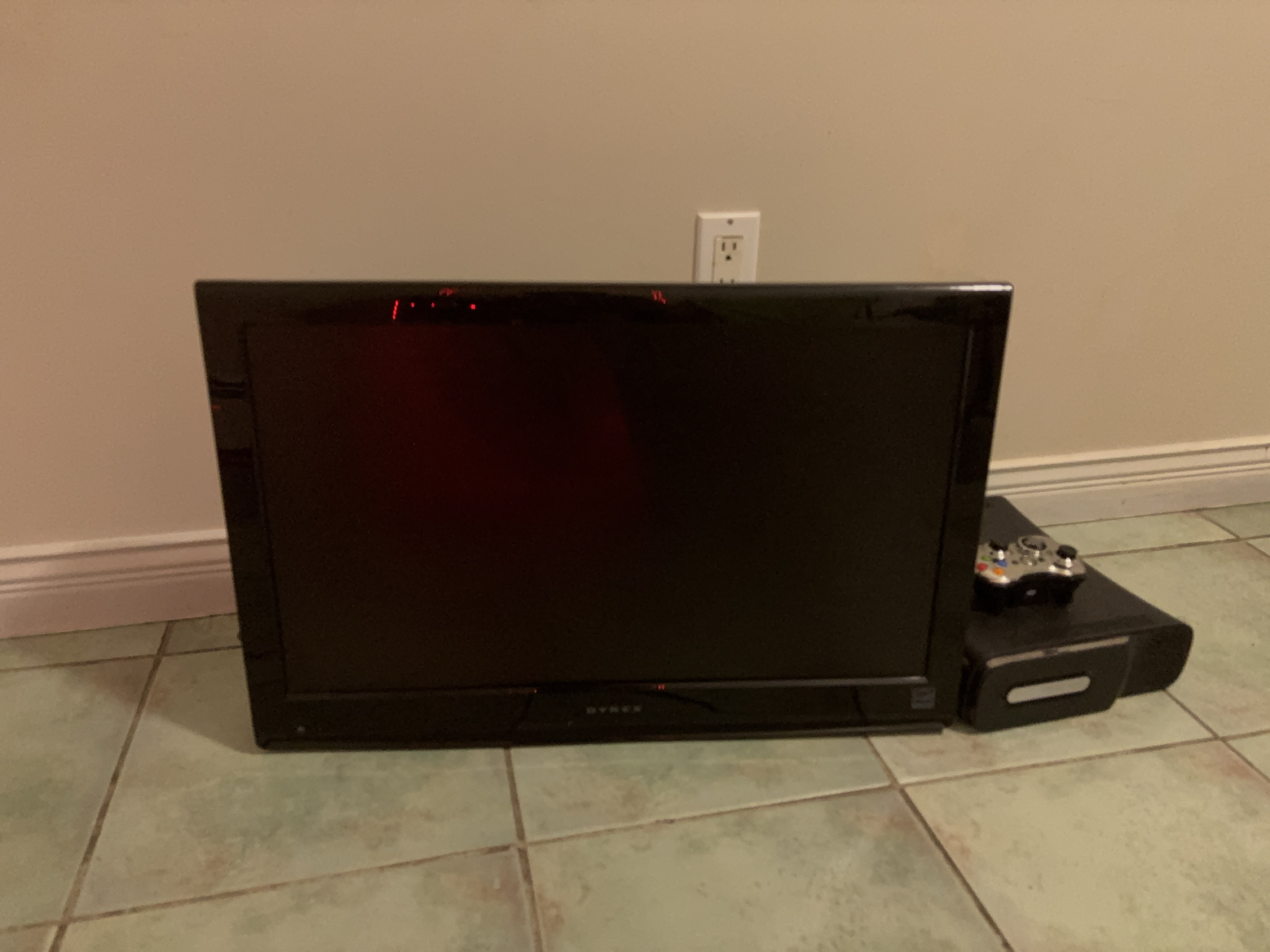 Dynex Flat Screen TV thumbnail