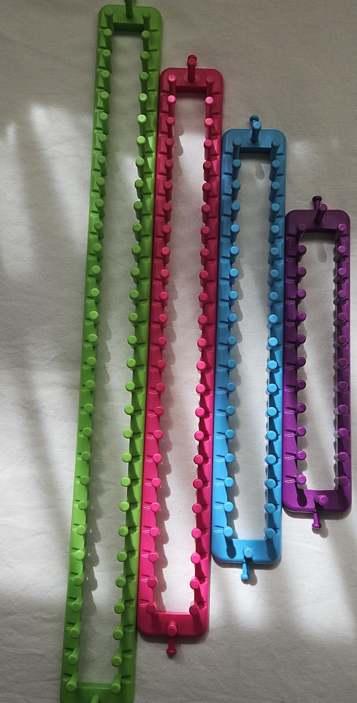 Set of 4 knitting Loom Weaving Boards thumbnail