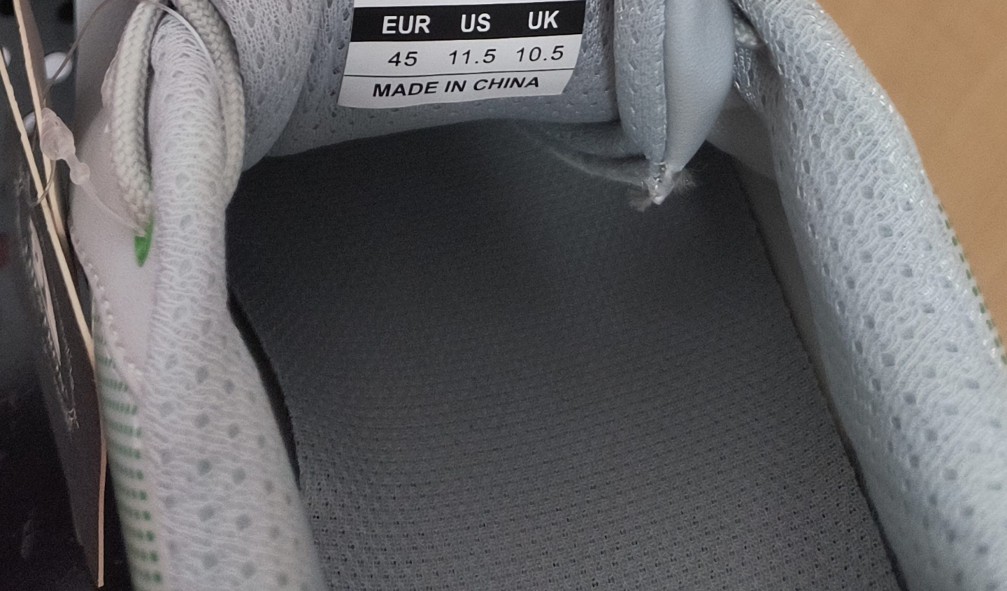 Thestron Golf Shoes - Size 11.5 thumbnail